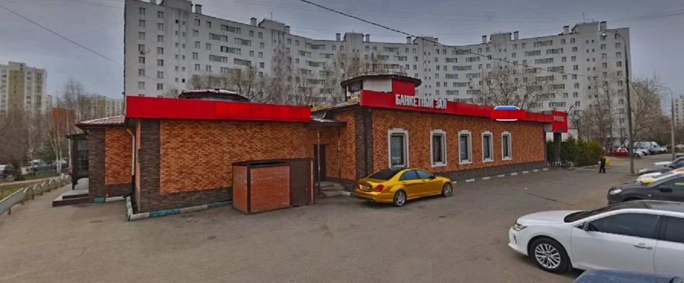 Торговое здание с арендатором, З/У в Собственности
