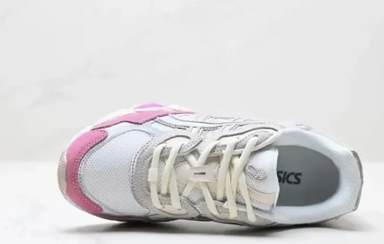 Женские кроссовки Asics - миниатюра 4