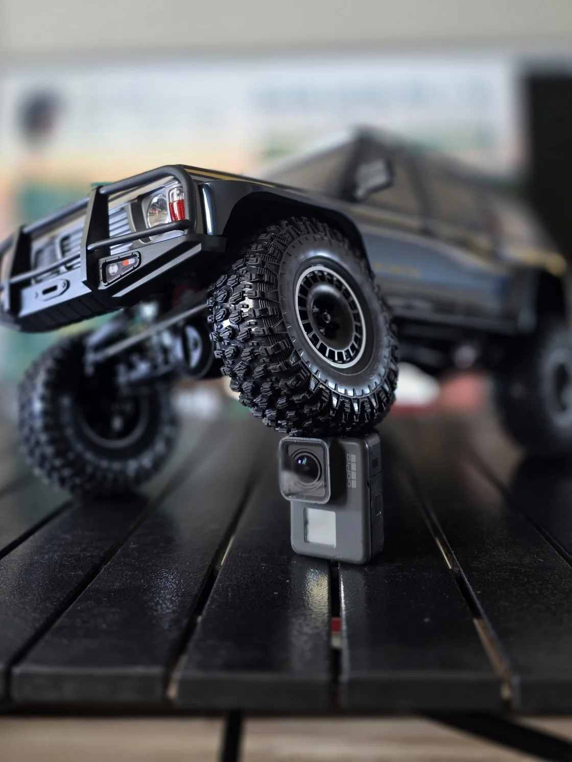 Радиоуправляемый Nissan Safari PRO 1/10 (3S LiPo) - миниатюра 2