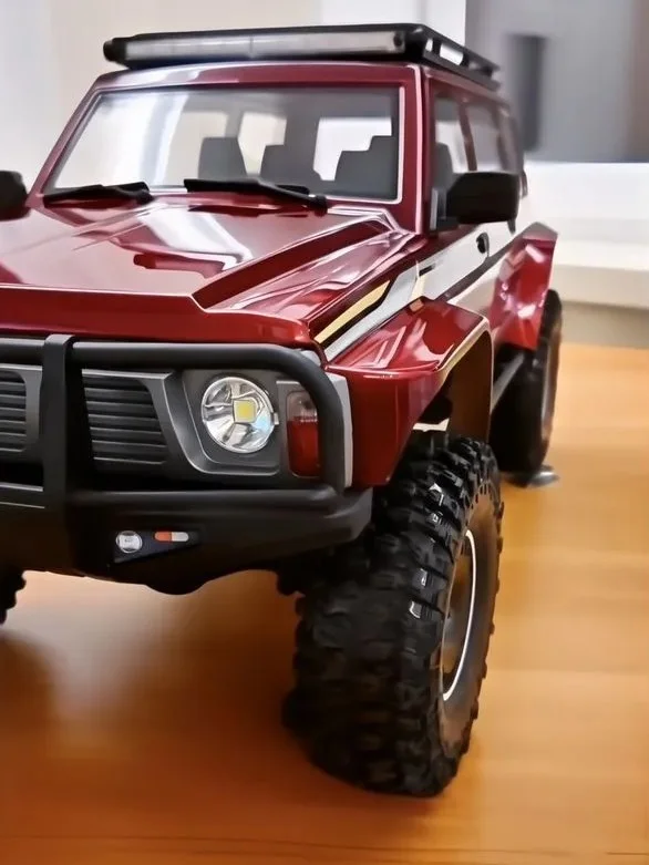 Радиоуправляемый Nissan Safari PRO 1/10 (3S LiPo) - миниатюра 3
