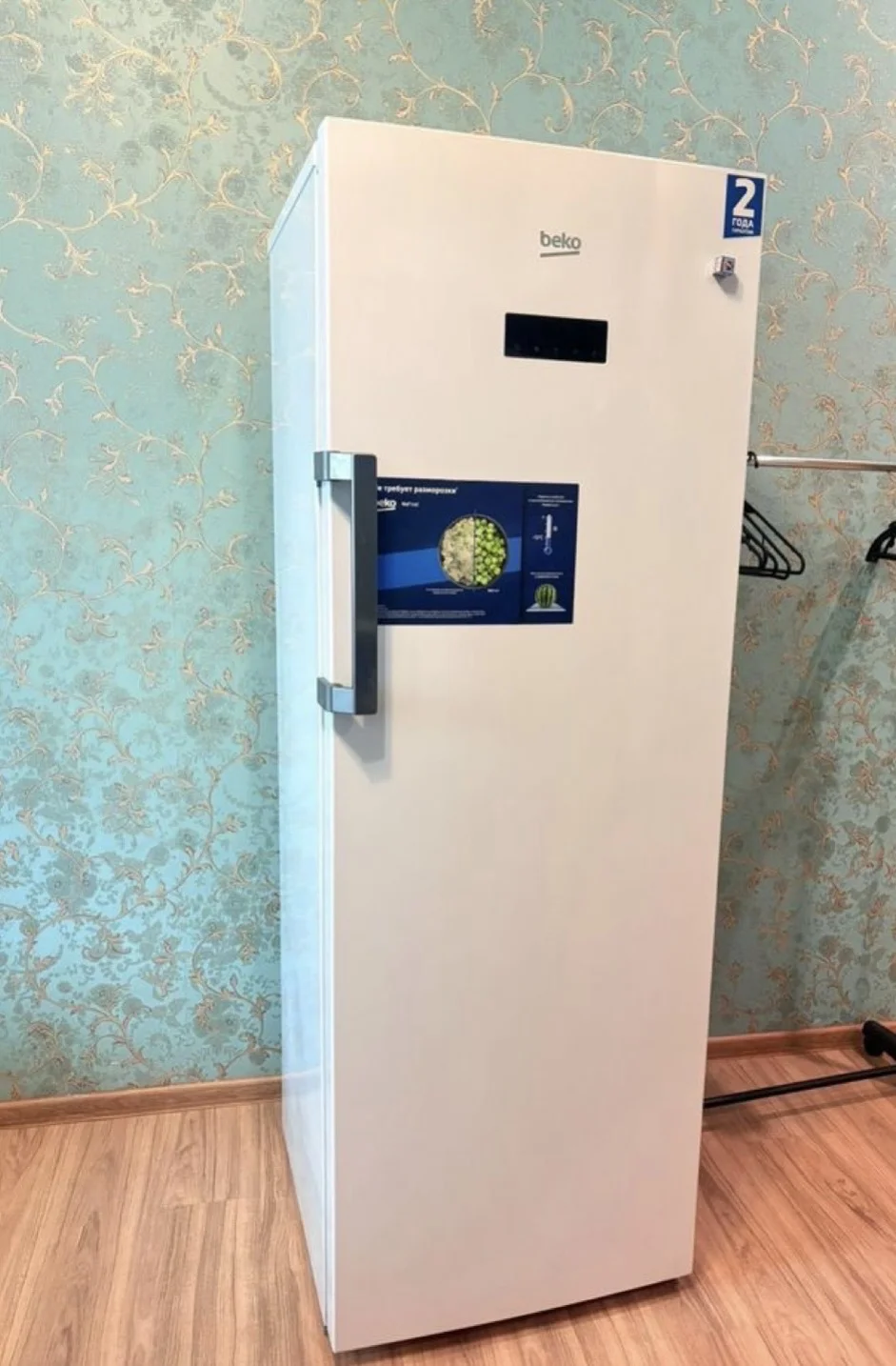 Морозильная камера Beko rfnk290E23W - изображение 1
