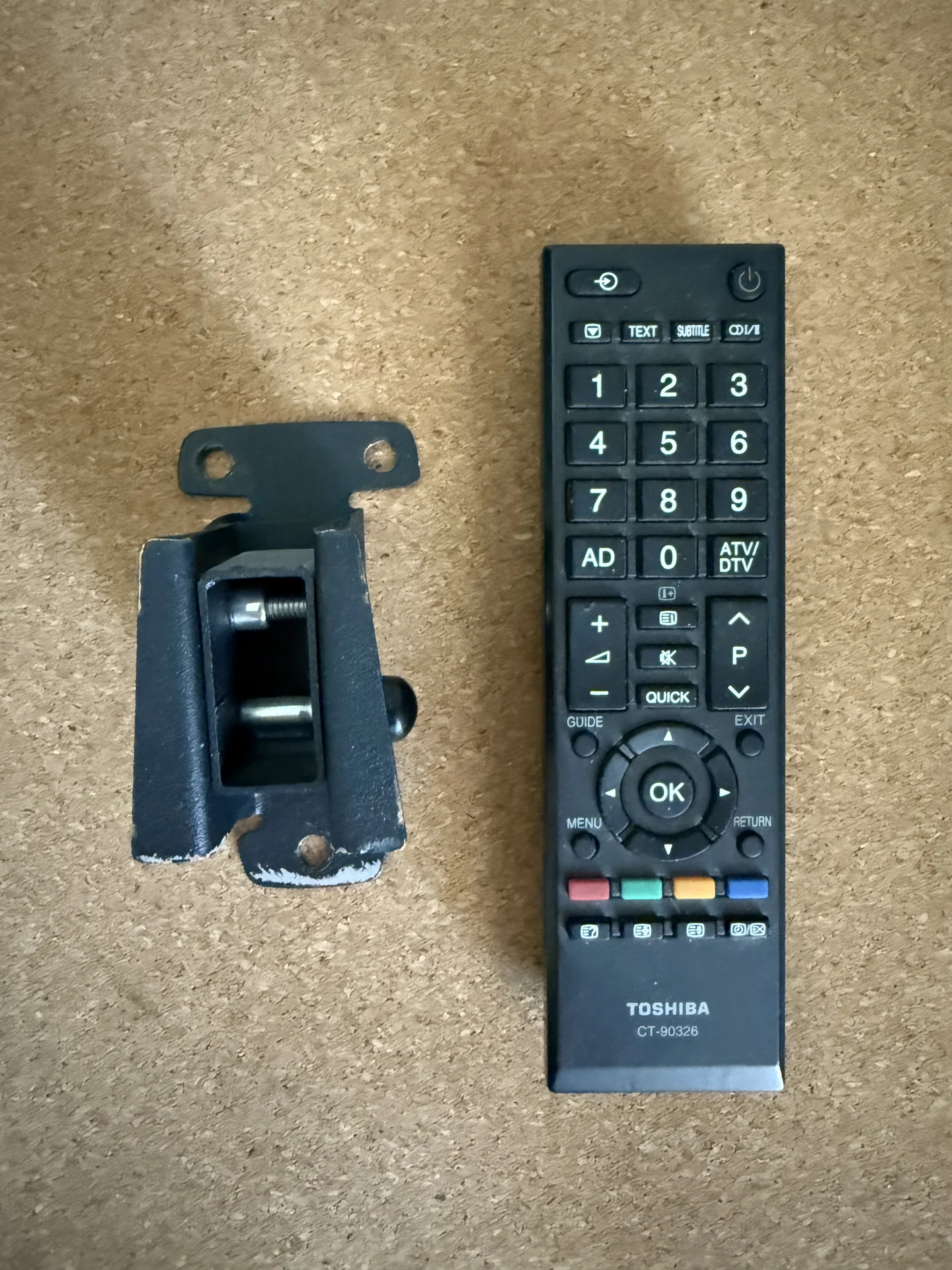 Toshiba 39” + приставка SMART Box + кронштейн - миниатюра 6