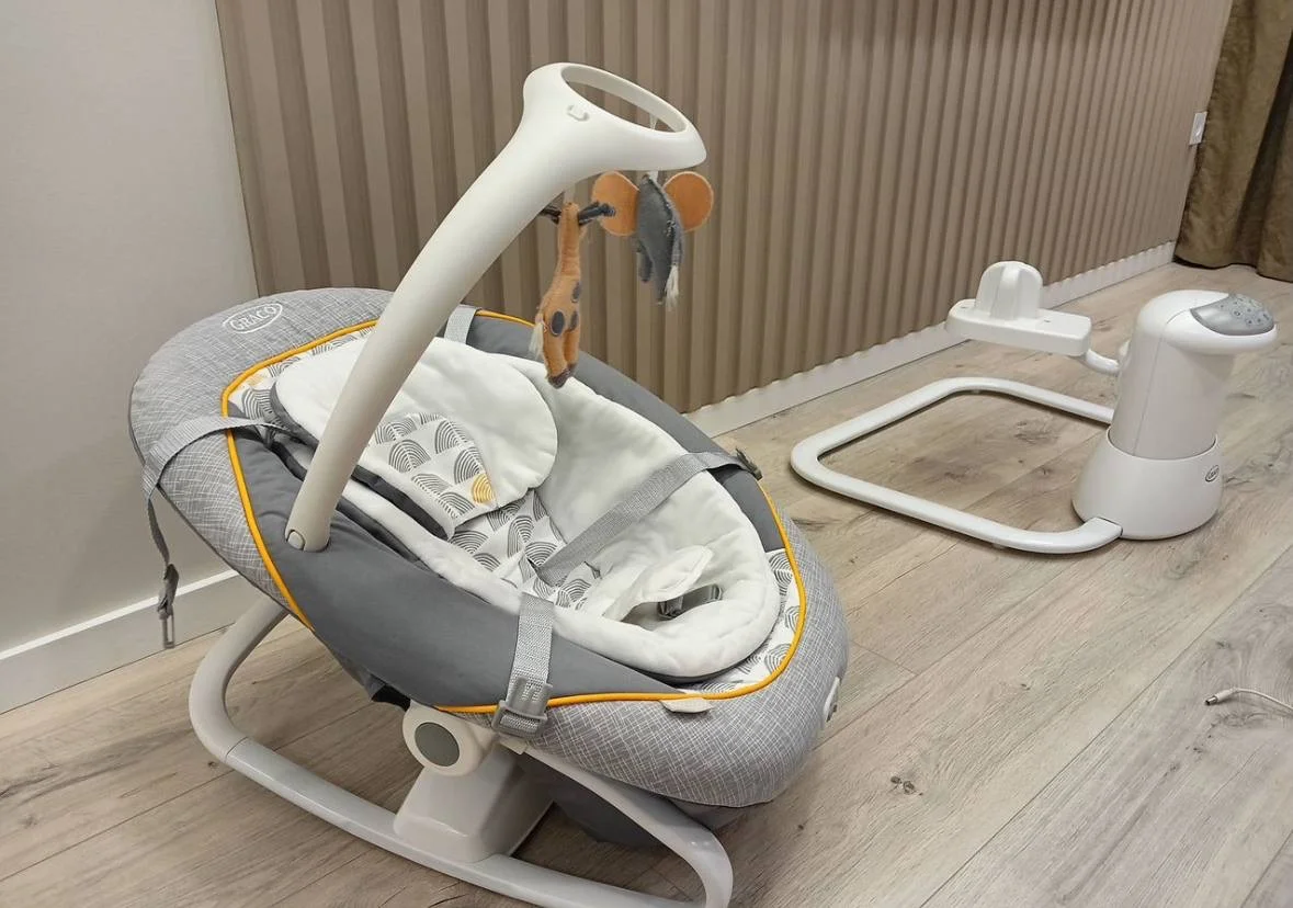 электронные качели Graco All Ways Soother (США) - миниатюра 3