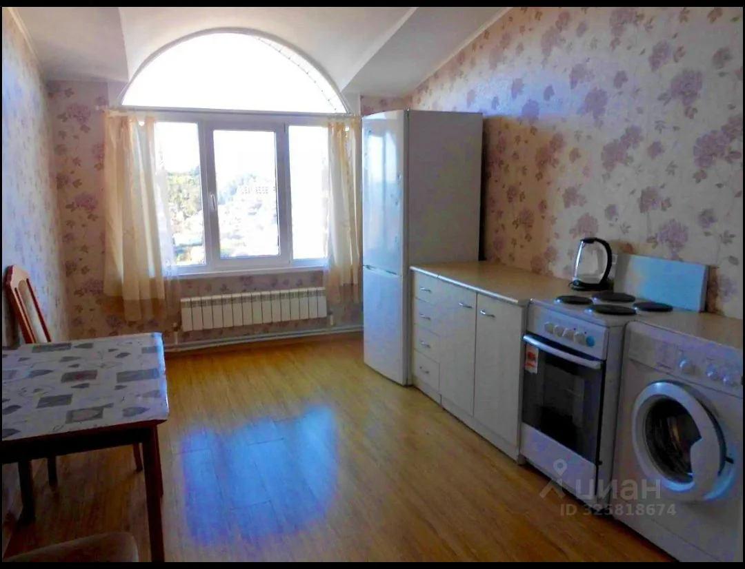Квартира в Сочи, район Светлана - миниатюра 6