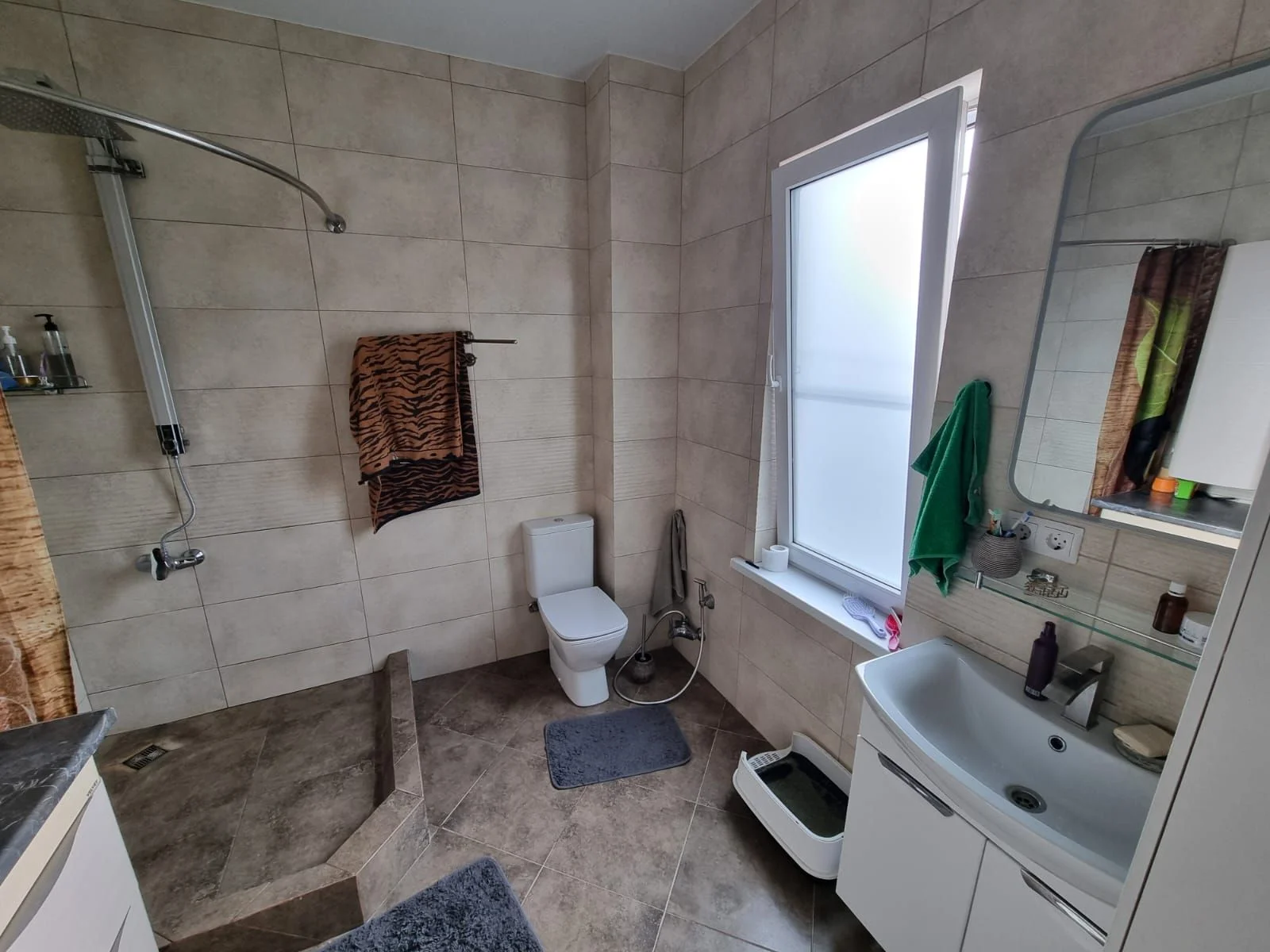 Продам дом 212кв.м на 5сот. - миниатюра 17