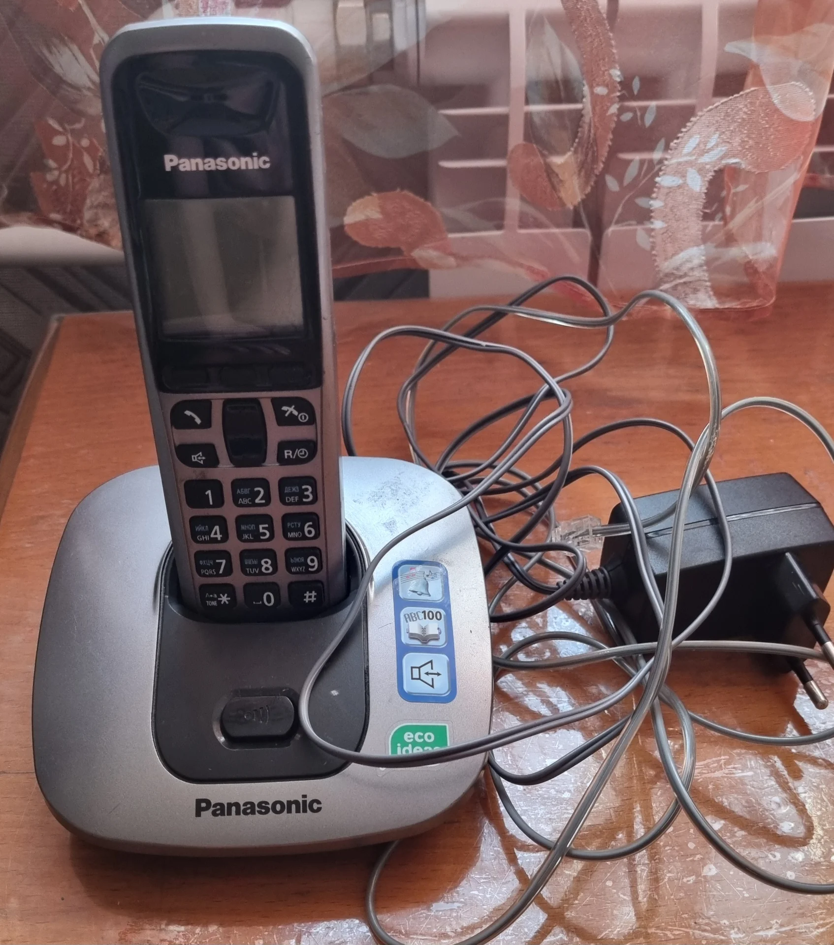 Радиотелефон Panasonic - изображение 1