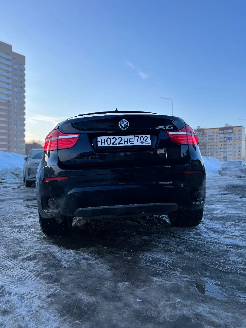 BMW X6 - миниатюра 9