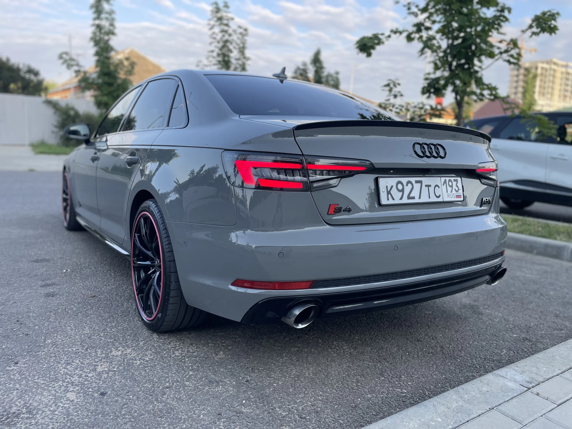 Audi A4 Quattro - миниатюра 4