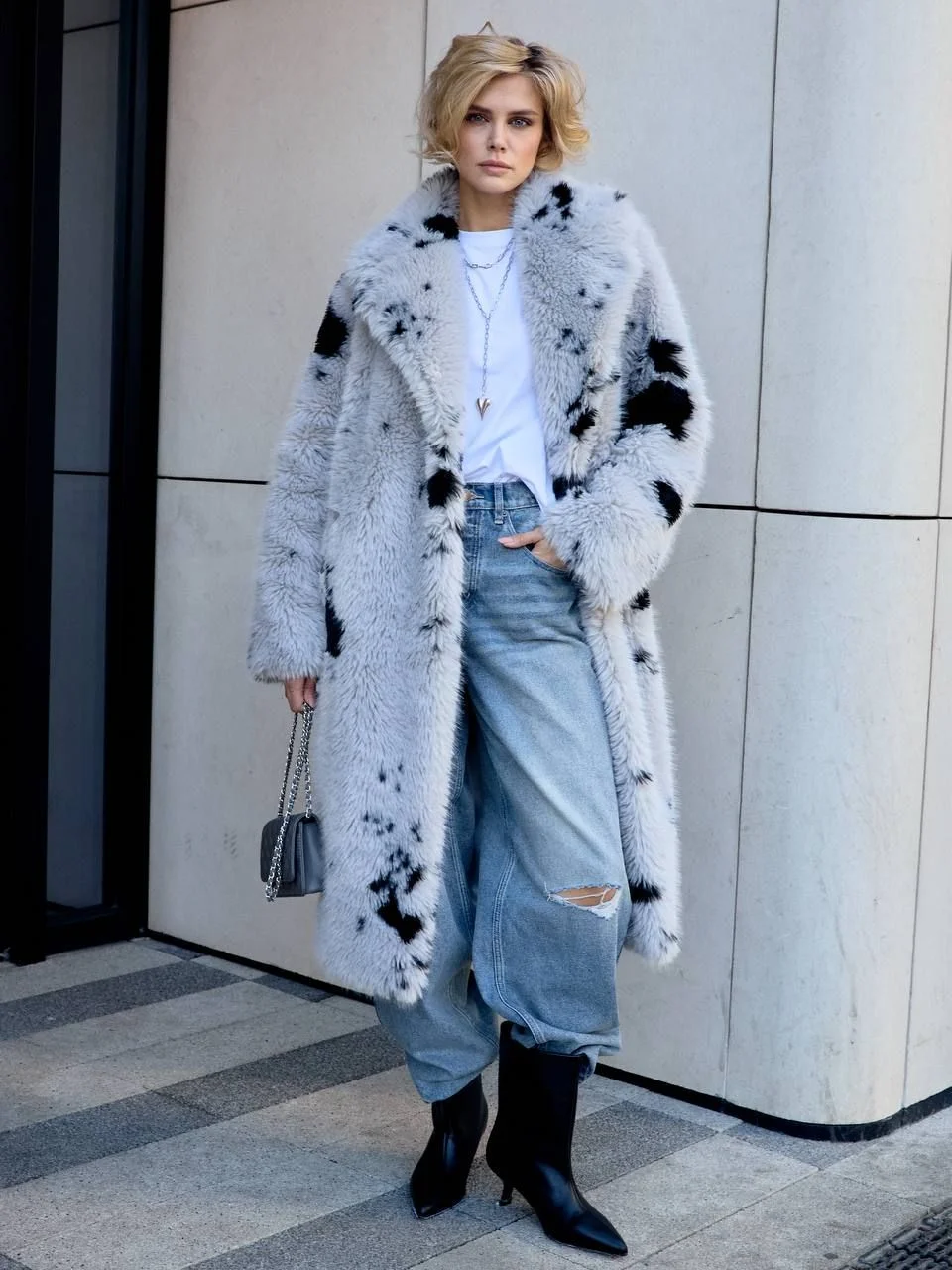 Длинная шуба оверсайз tiamolook. Новая - миниатюра 7