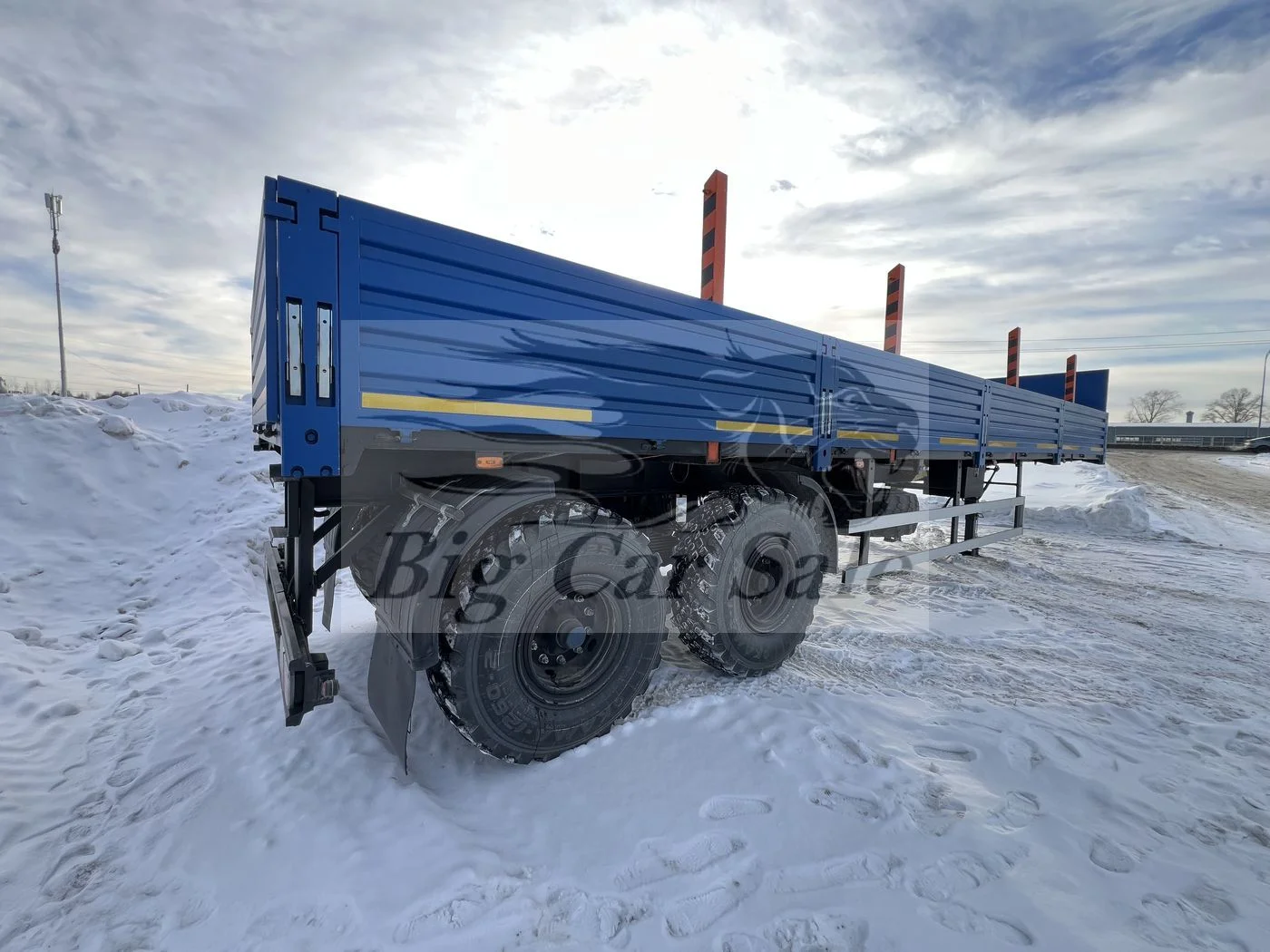 Полуприцеп бортовой ТЗА 588521-0800024-11 для тягача с КМУ - миниатюра 5