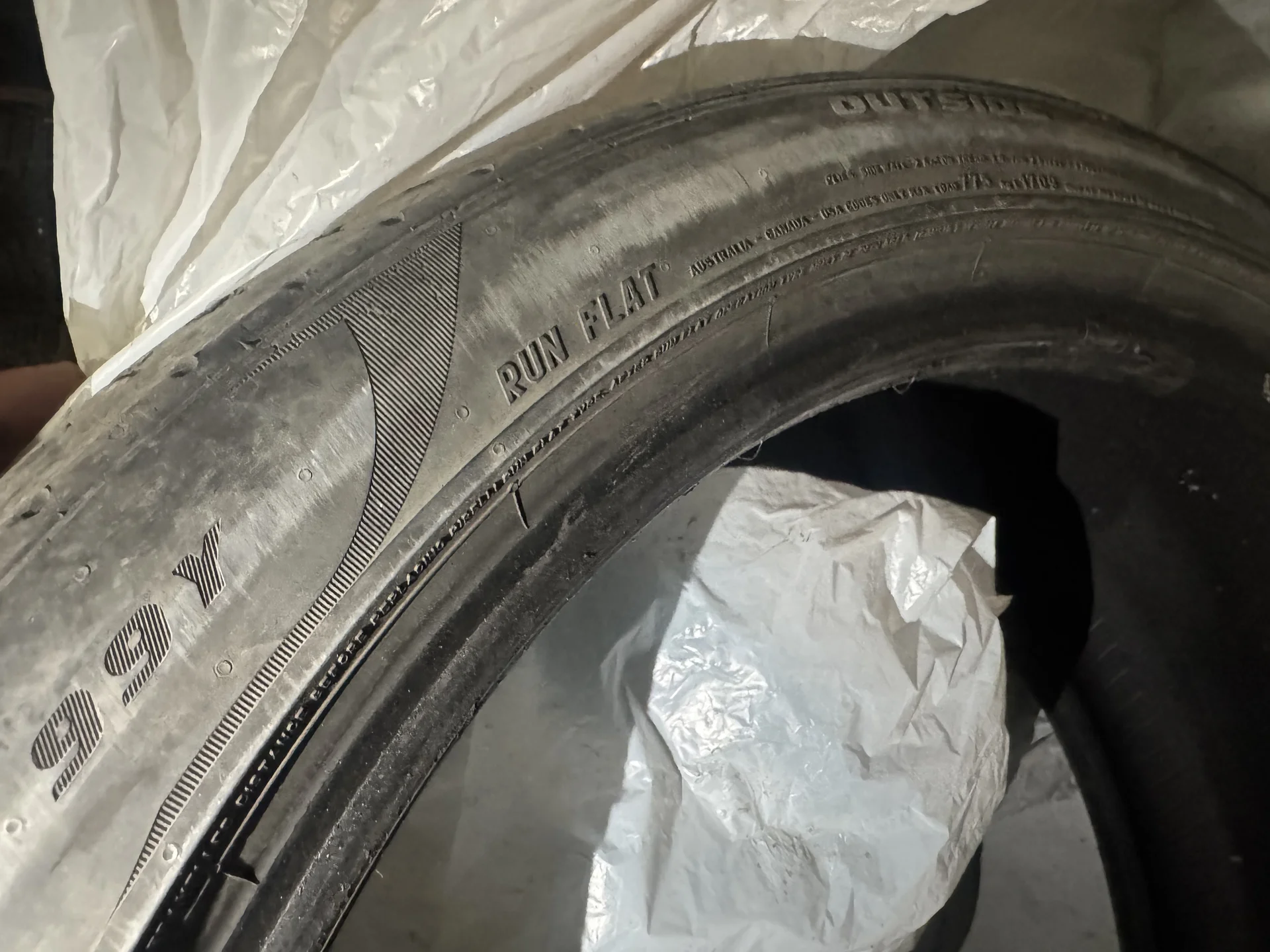 Шины летние pirelli p zero run flat - миниатюра 7