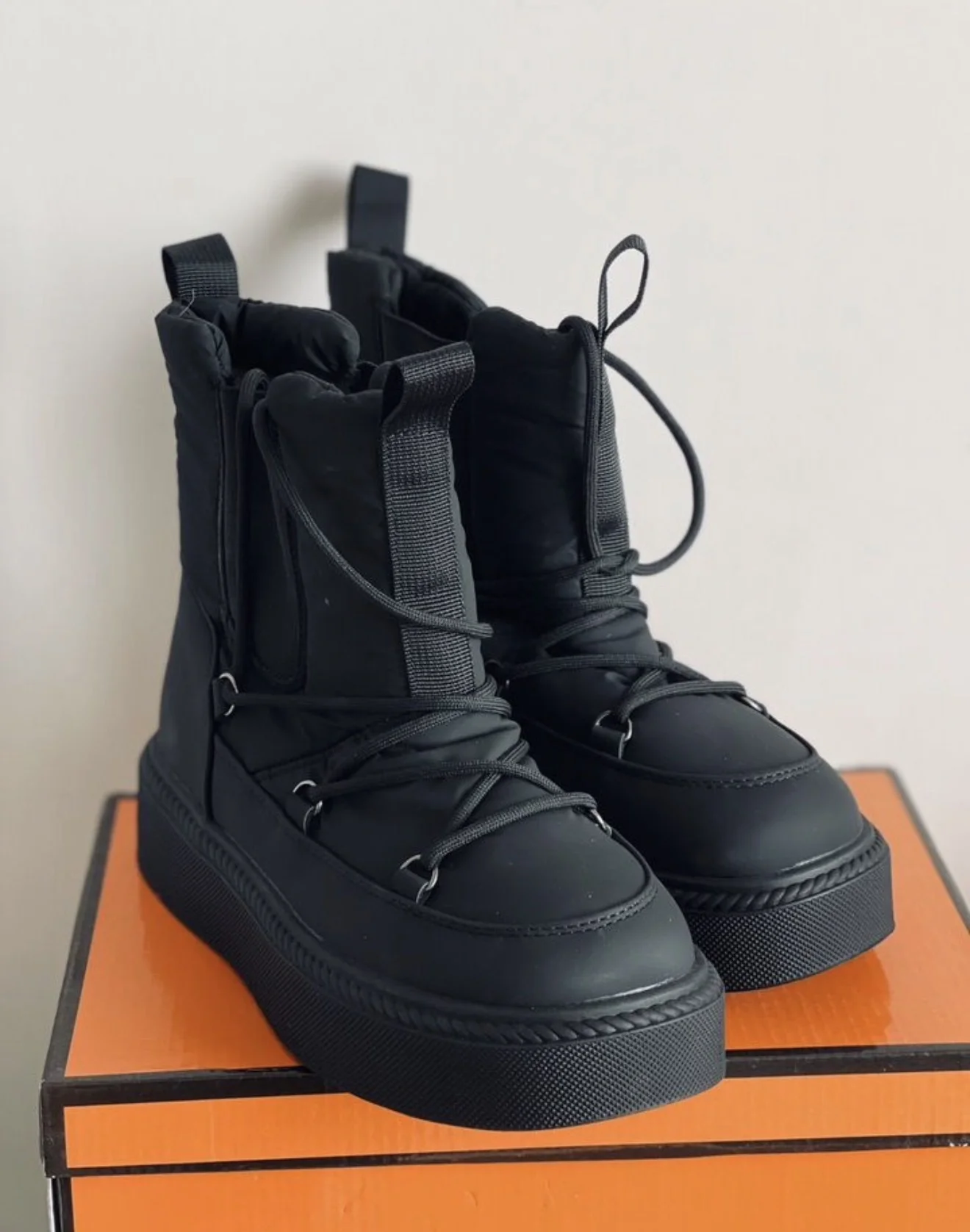 Дутики женские зимние 37-38 - изображение 1