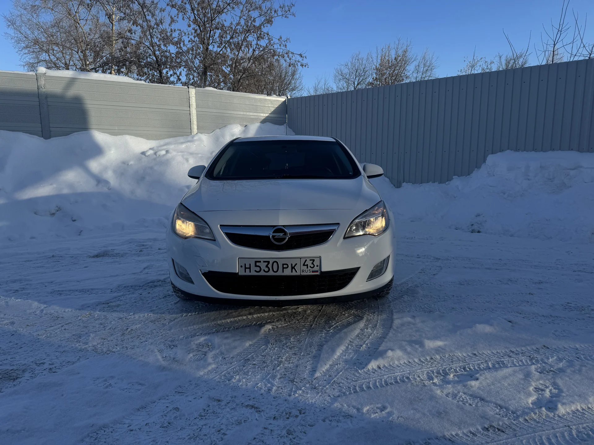 Opel Astra J - миниатюра 2