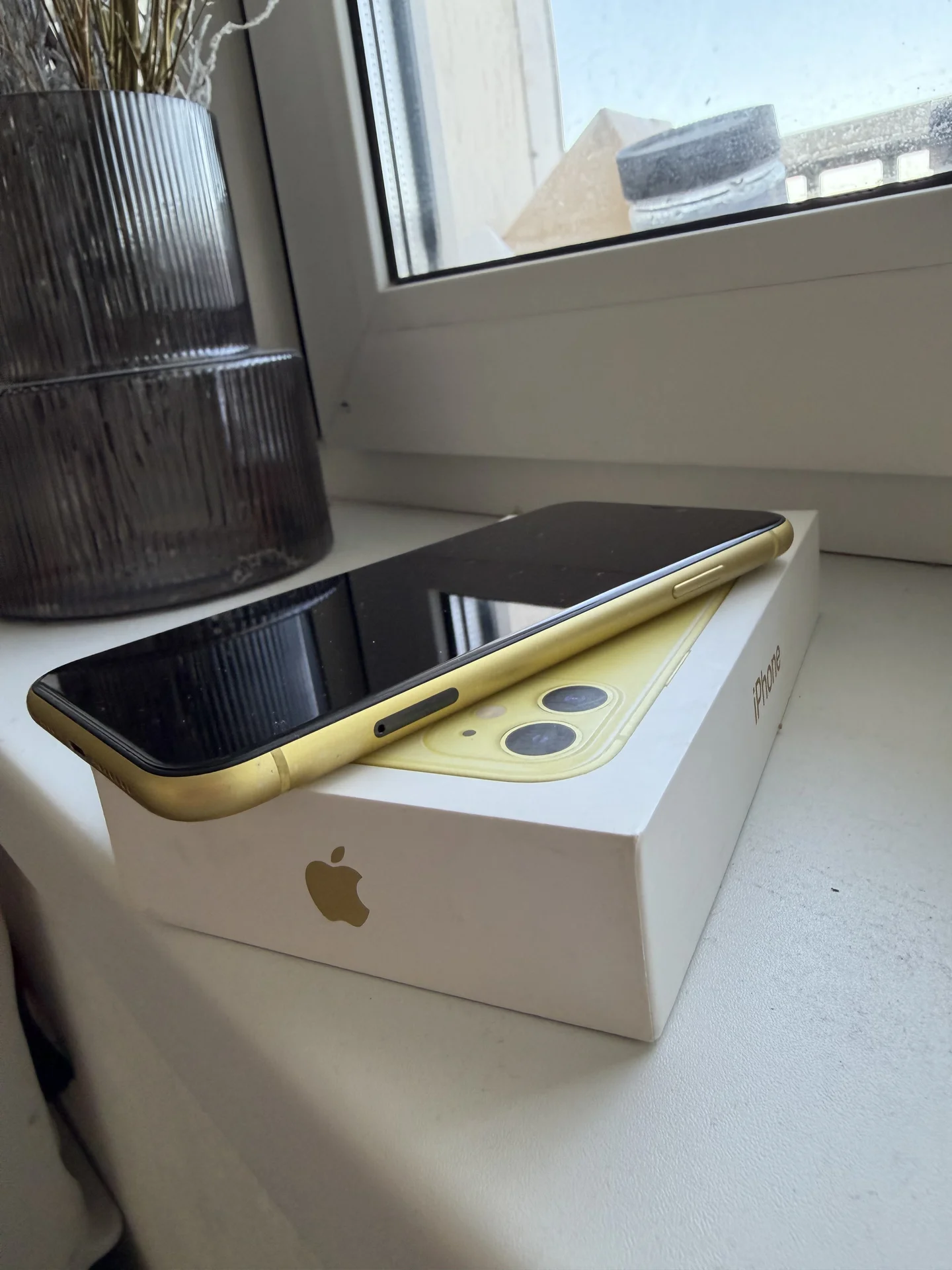 iPhone 11 128gb - миниатюра 4