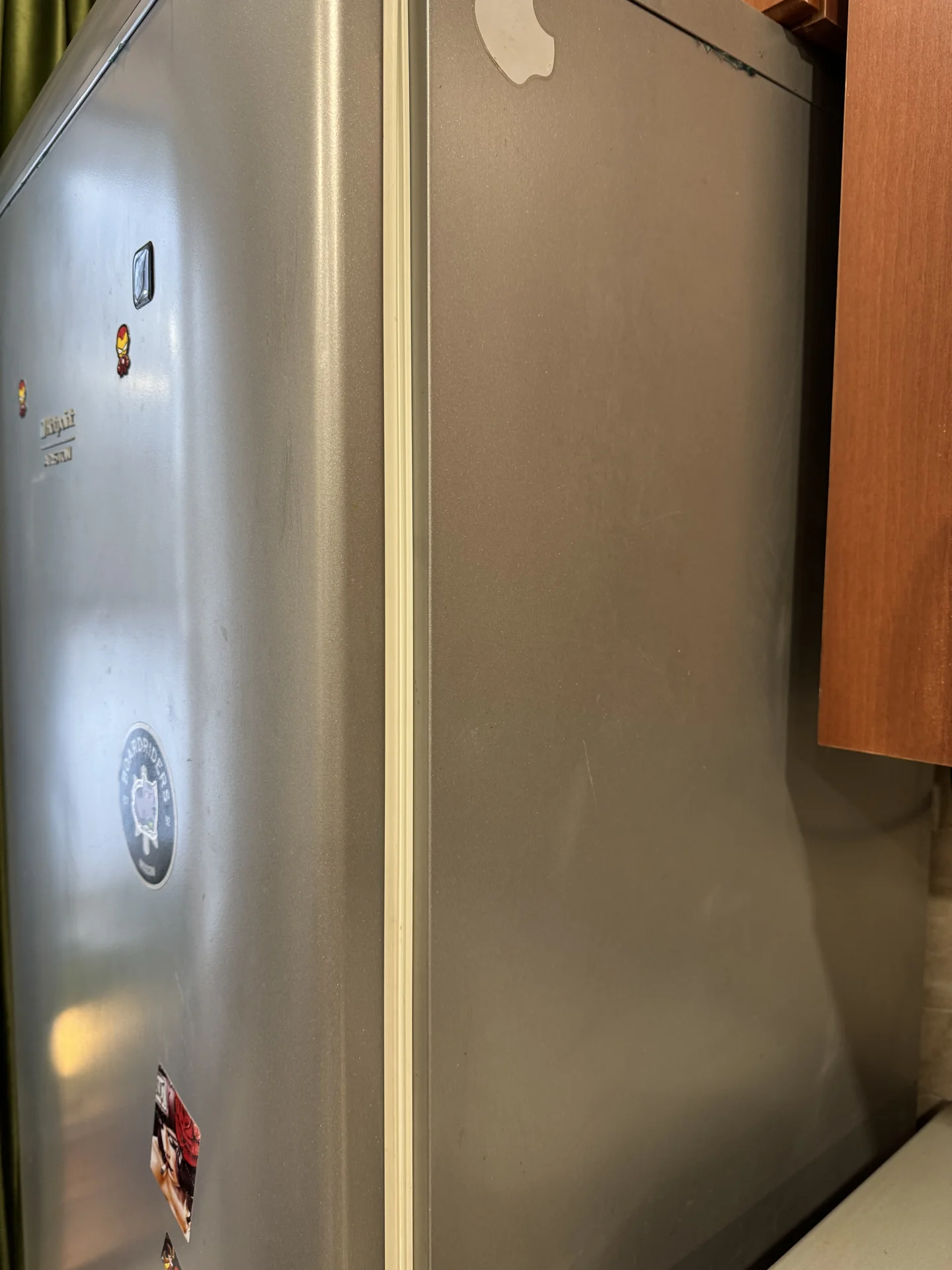 Холодильник Hotpoint Ariston - миниатюра 6