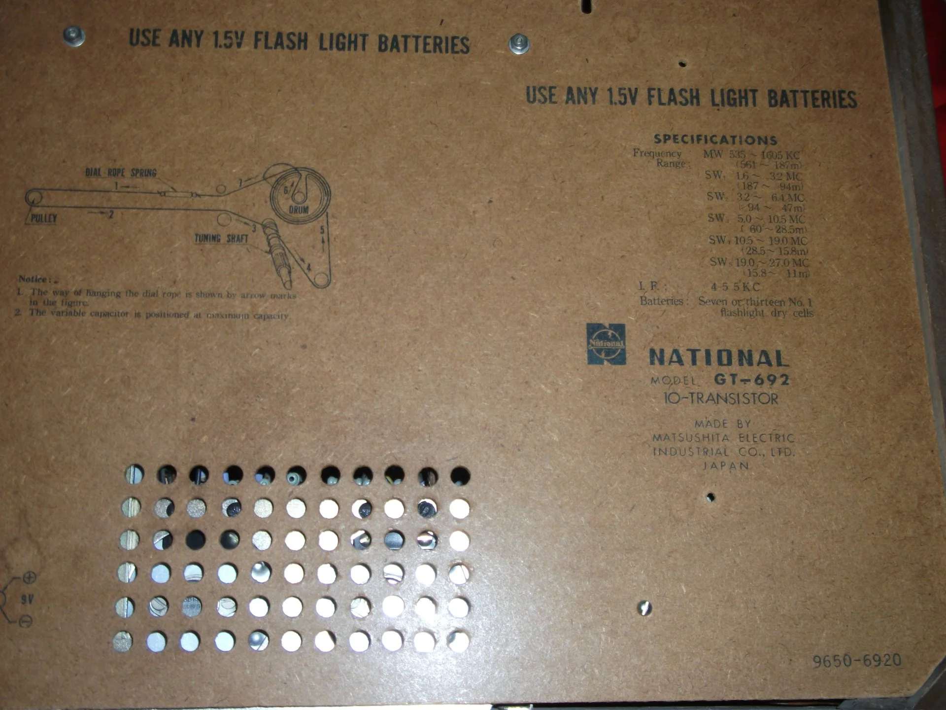 Радиоприемник National GT-692 (Japan) 1962 г. - миниатюра 7