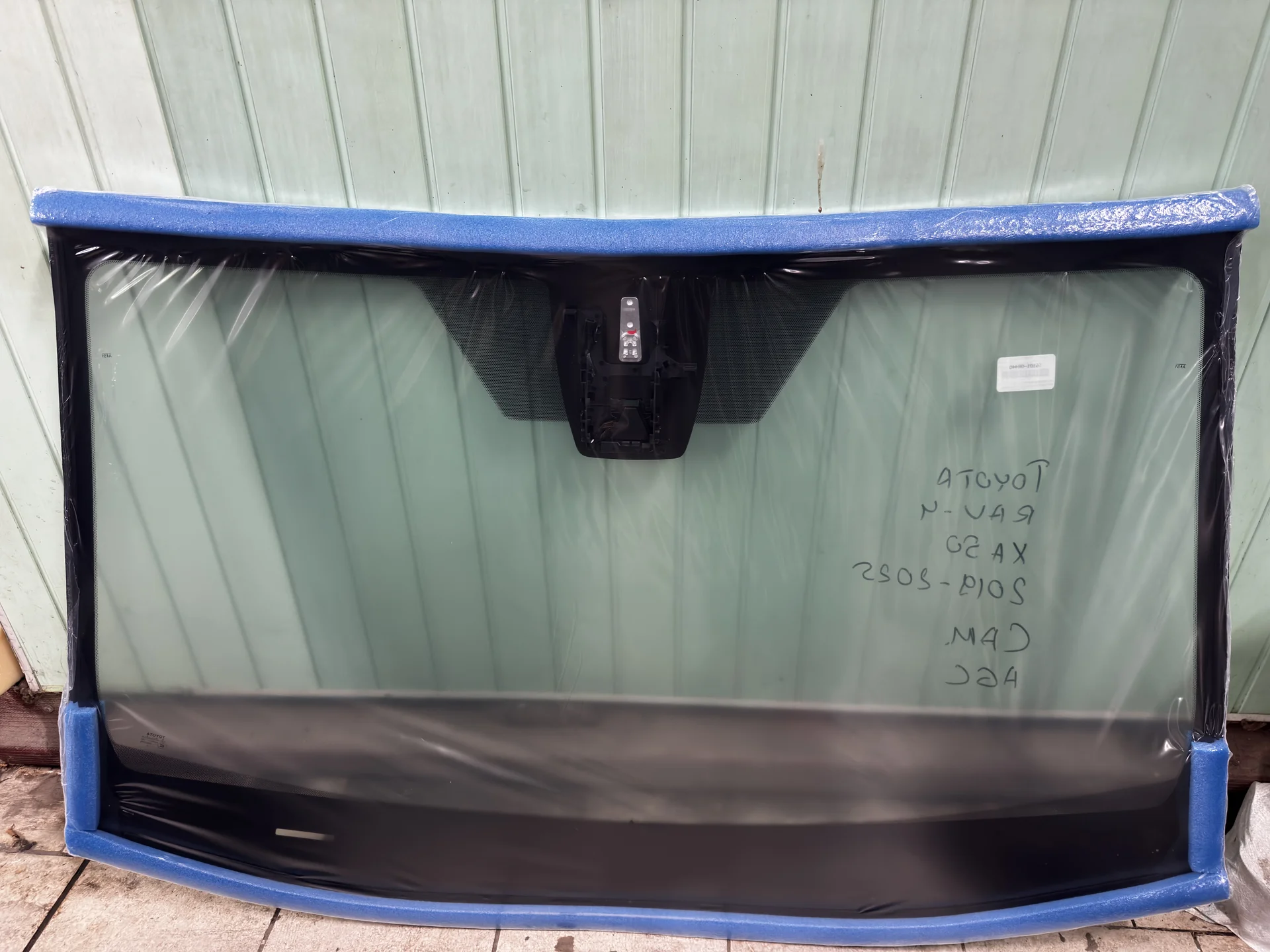 Лобовое стекло для Toyota Rav 4 XA50 56101-0R440 - изображение 1