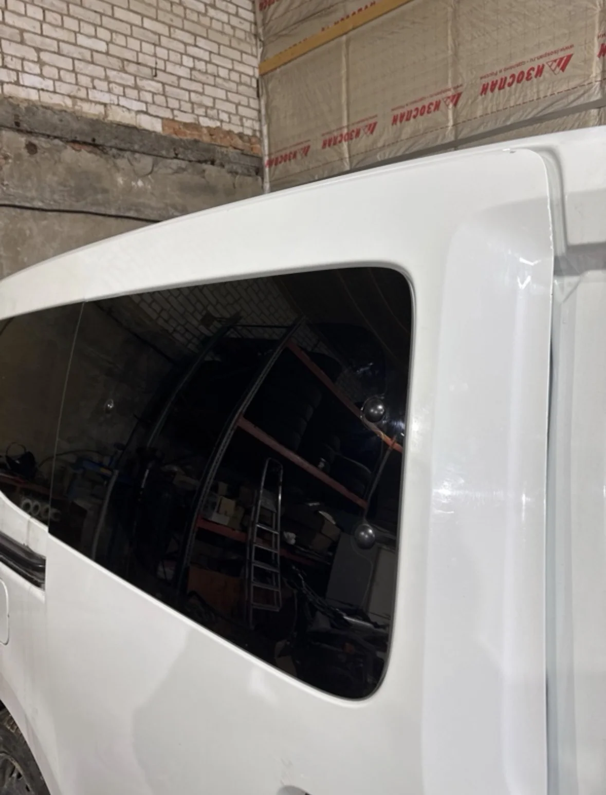 Сдвижная боковая дверь правая Renault Dokker - миниатюра 6