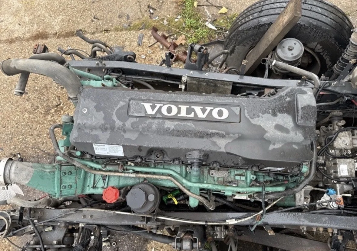 Двигатель Volvo FM D11A - миниатюра 2