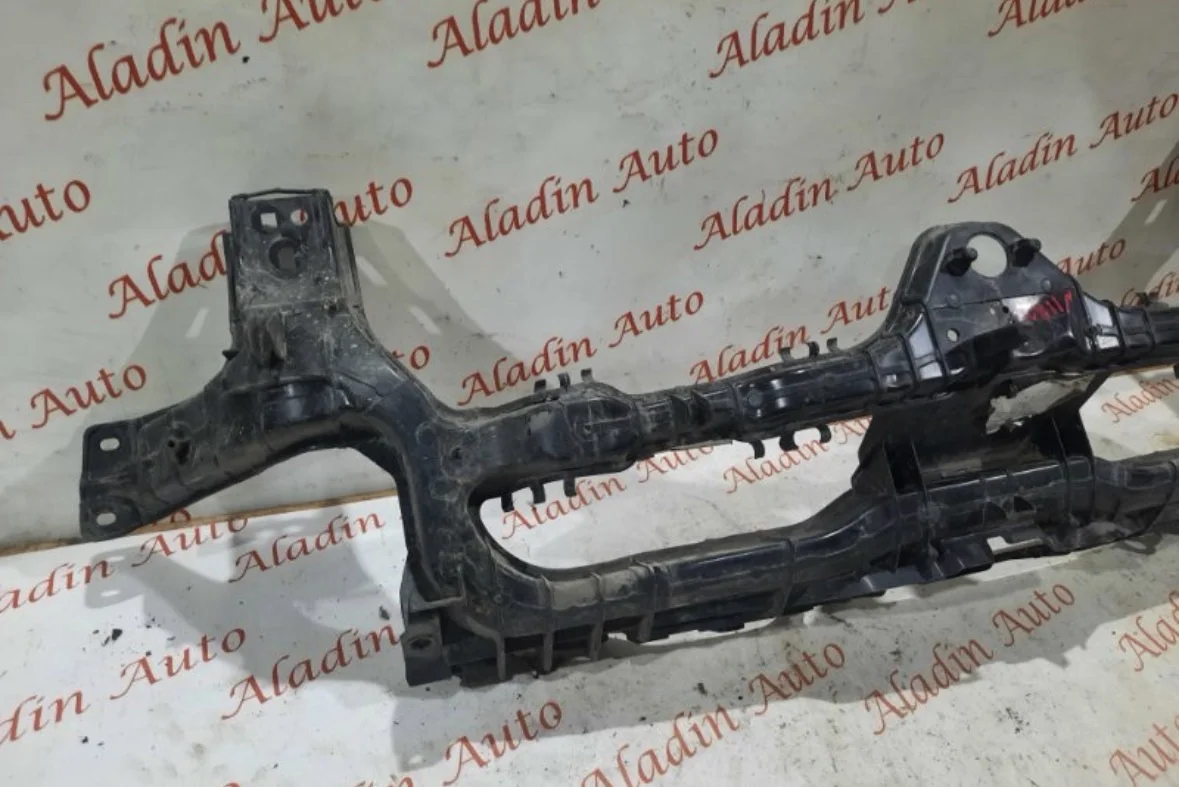 Ford Tourneo Custom телевизор передняя панель - миниатюра 2