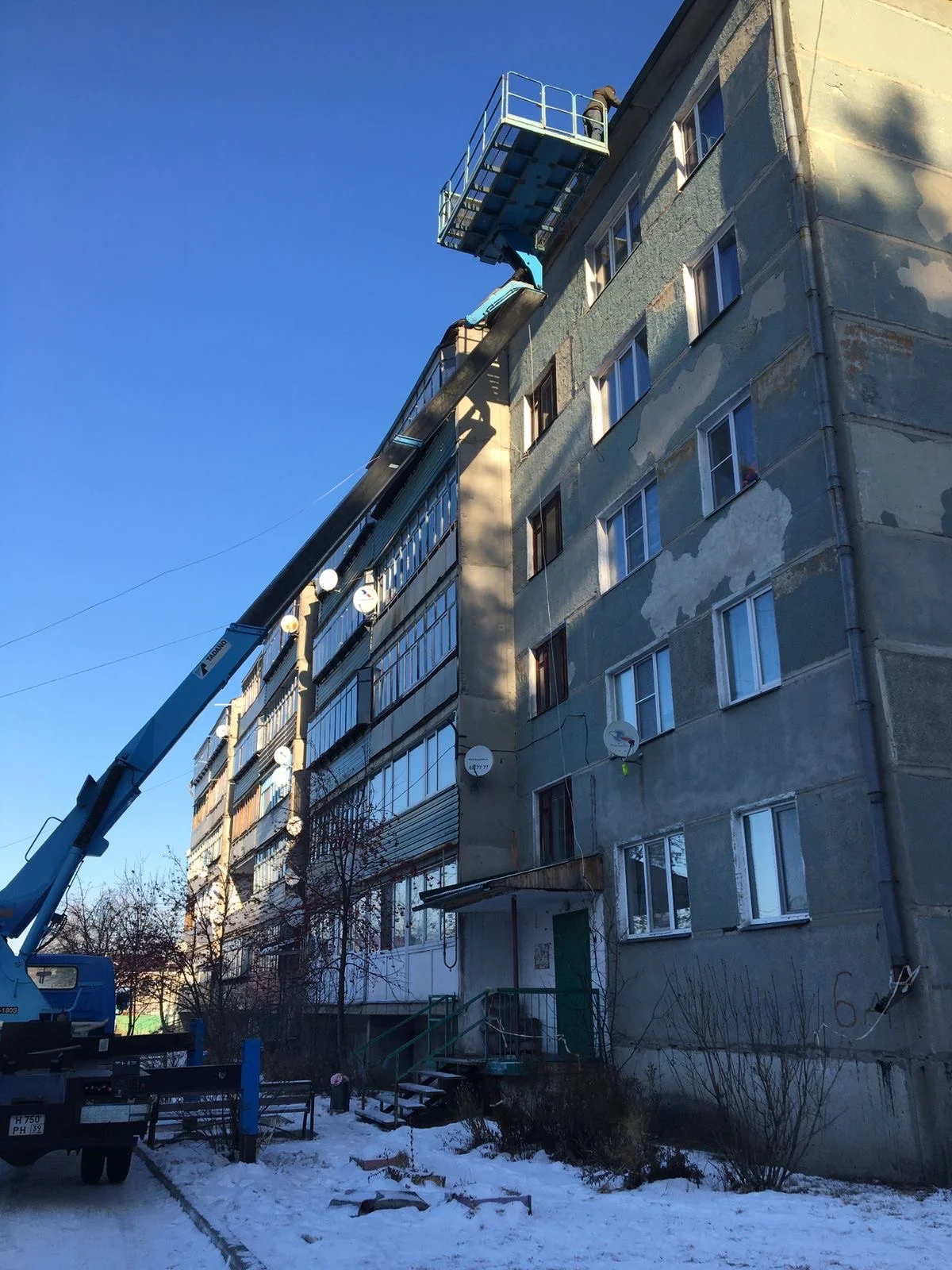 Аренда и услуги телескопической автовышки 18 м - миниатюра 4