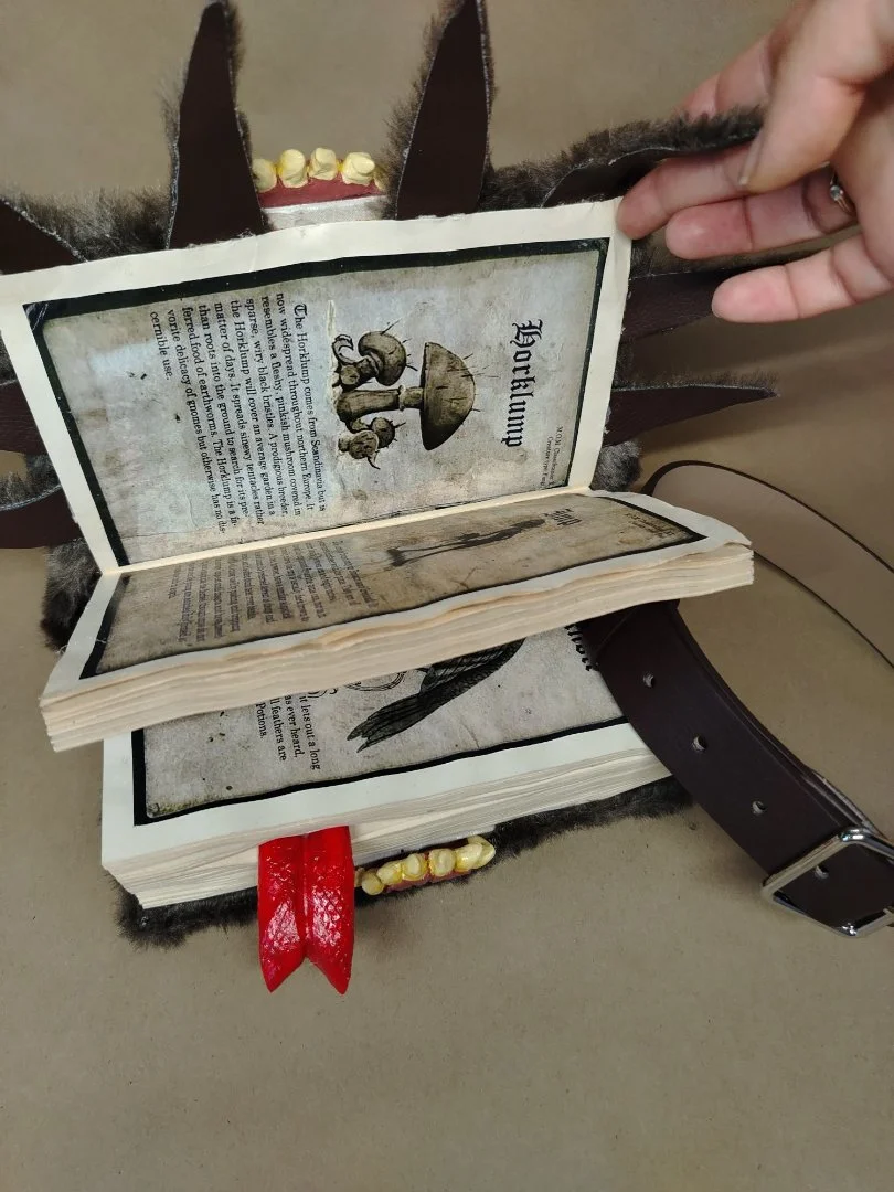 Чудовищная книга чудовищ Гарри Поттер - миниатюра 7