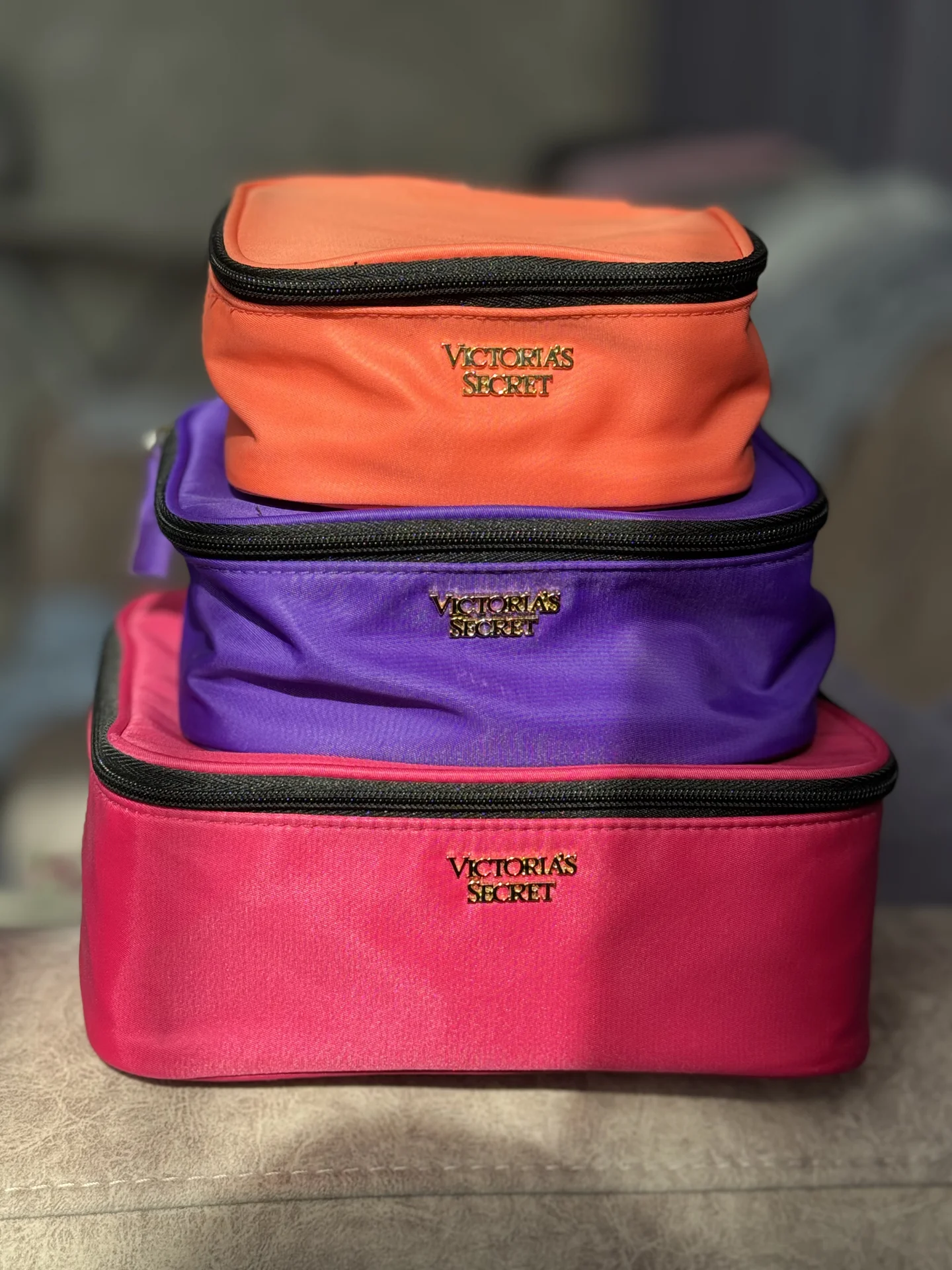 Косметички Victoria’s Secret 3 штуки - изображение 1
