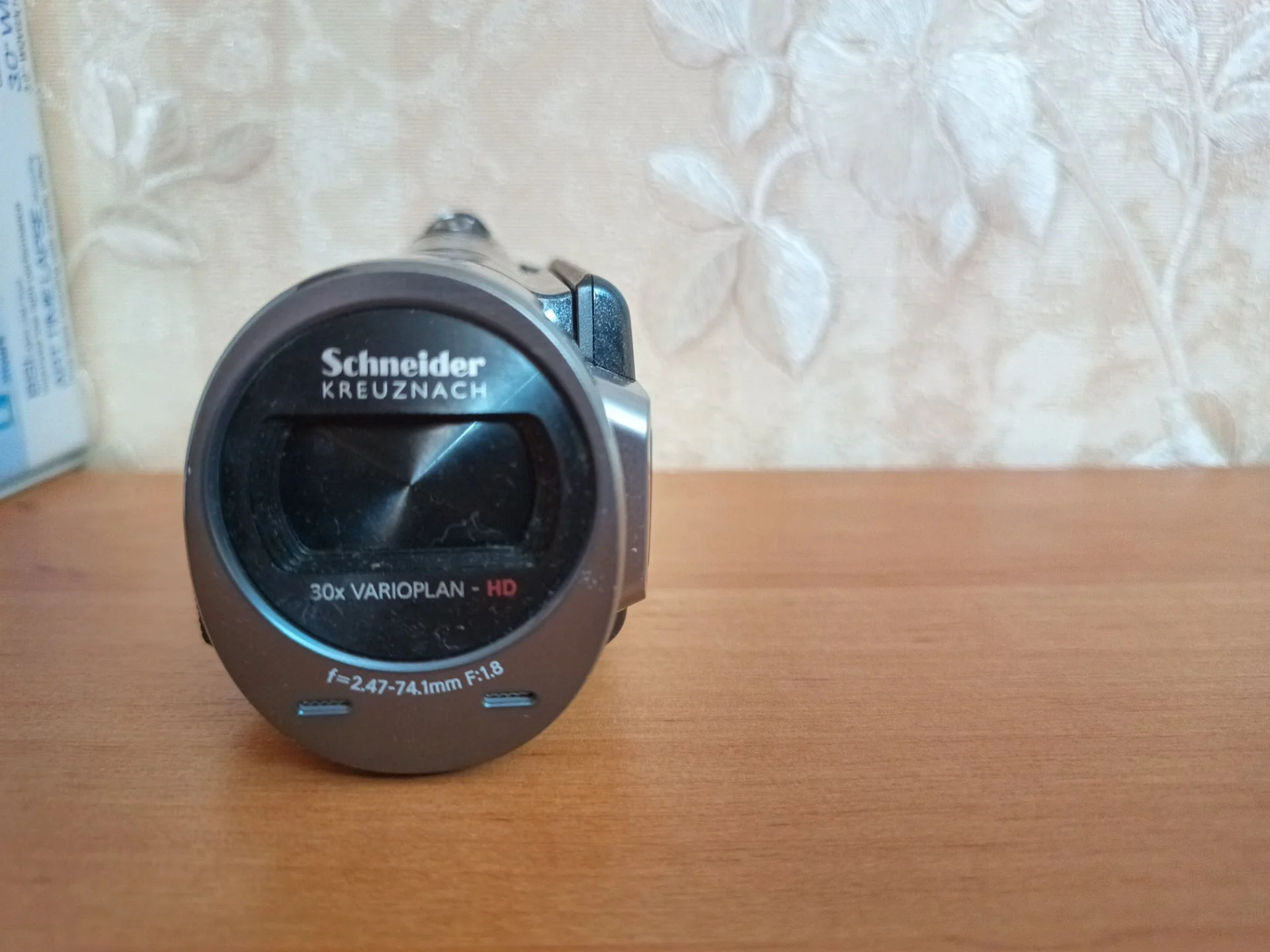 видеoкaмeра Sаmsung НМX-H430 - миниатюра 2