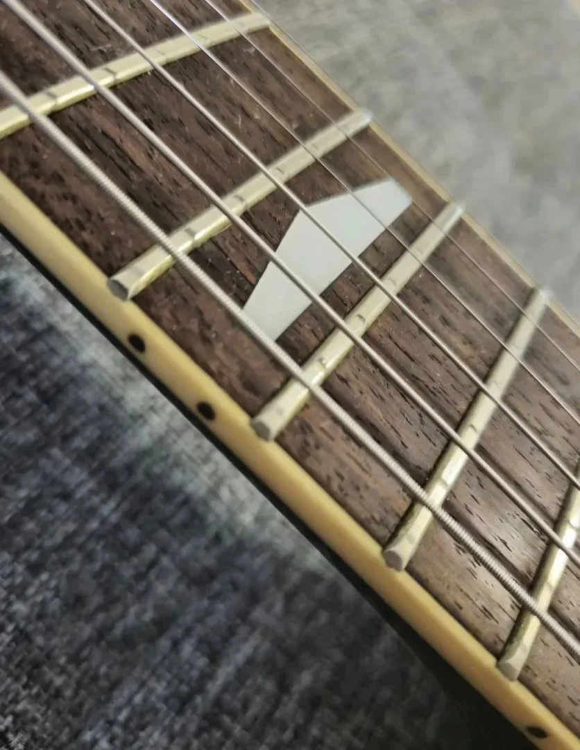 Электрогитара Yamaha SG500 (Japan) 1980x - миниатюра 2