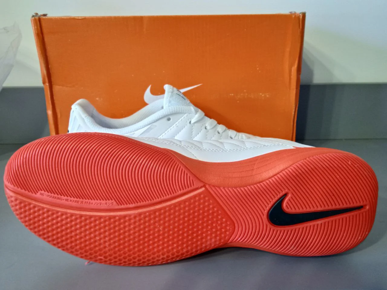 Бутсы футзалки Nike lunar Gato - миниатюра 2