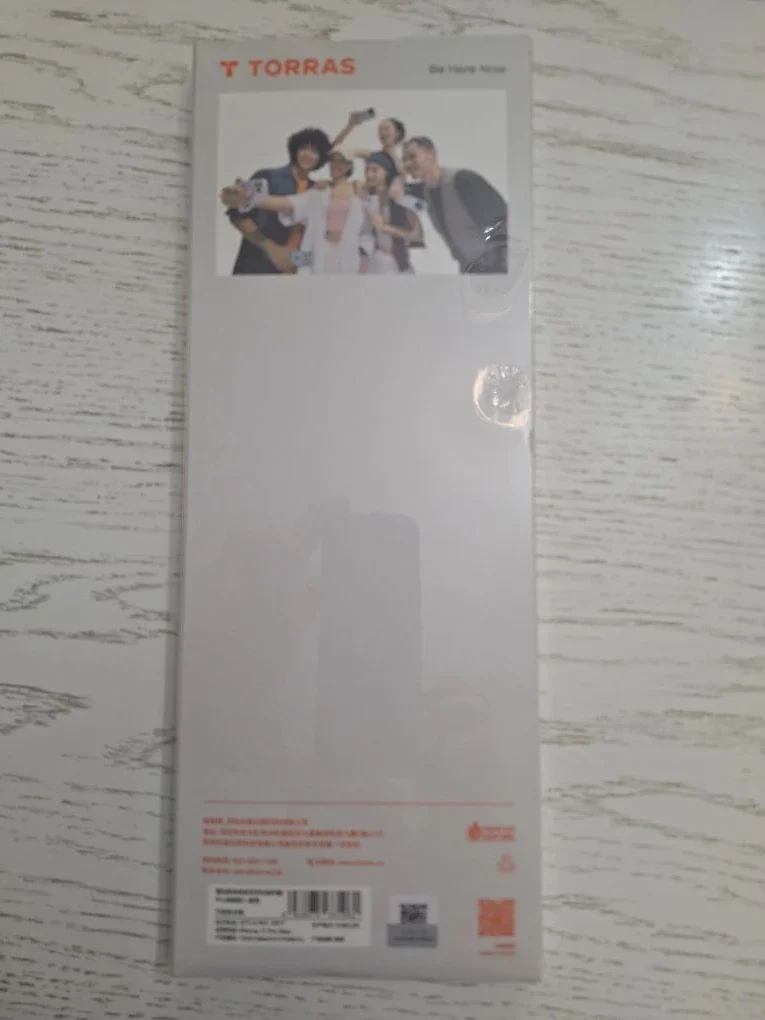 Защитное стекло TORRAS  для iPhone 17 Pro Max - миниатюра 2