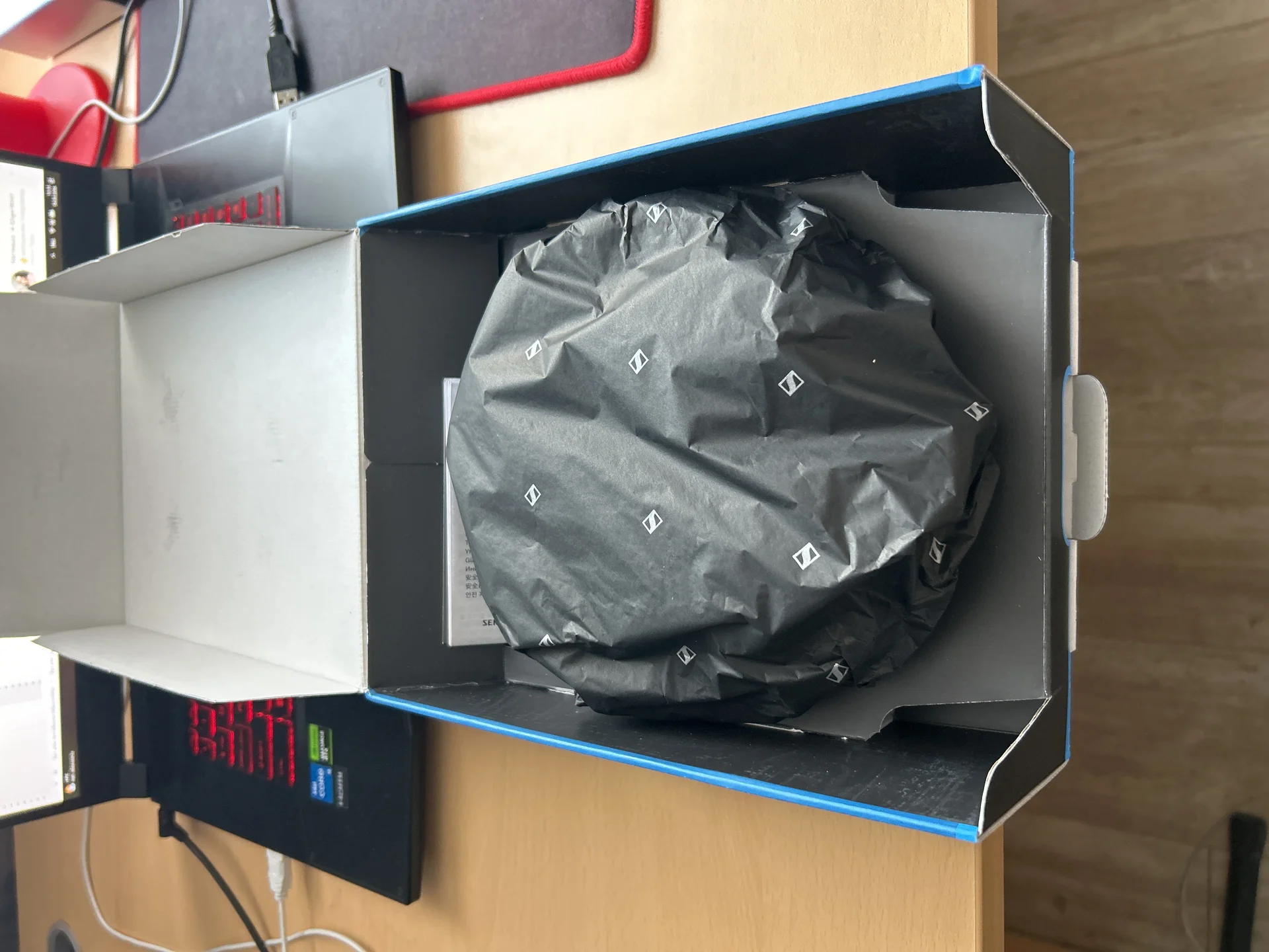 Диджейские наушники Sennheiser hd 25 - миниатюра 4