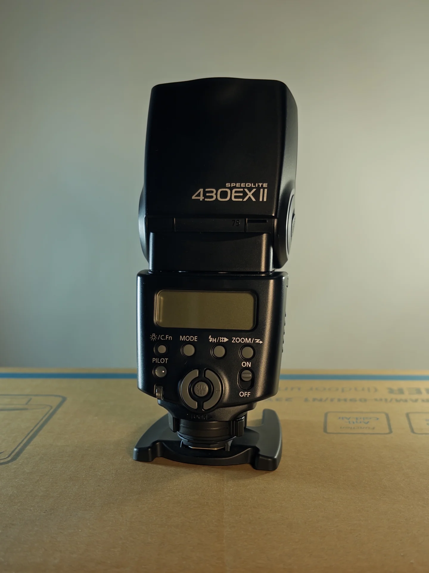 Canon Speedlite 430EX II Вспышка камеры - изображение 1