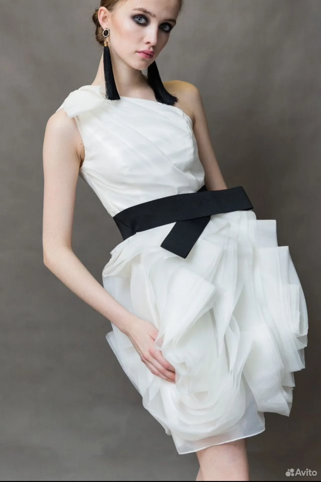 Платье Vera Wang - миниатюра 8