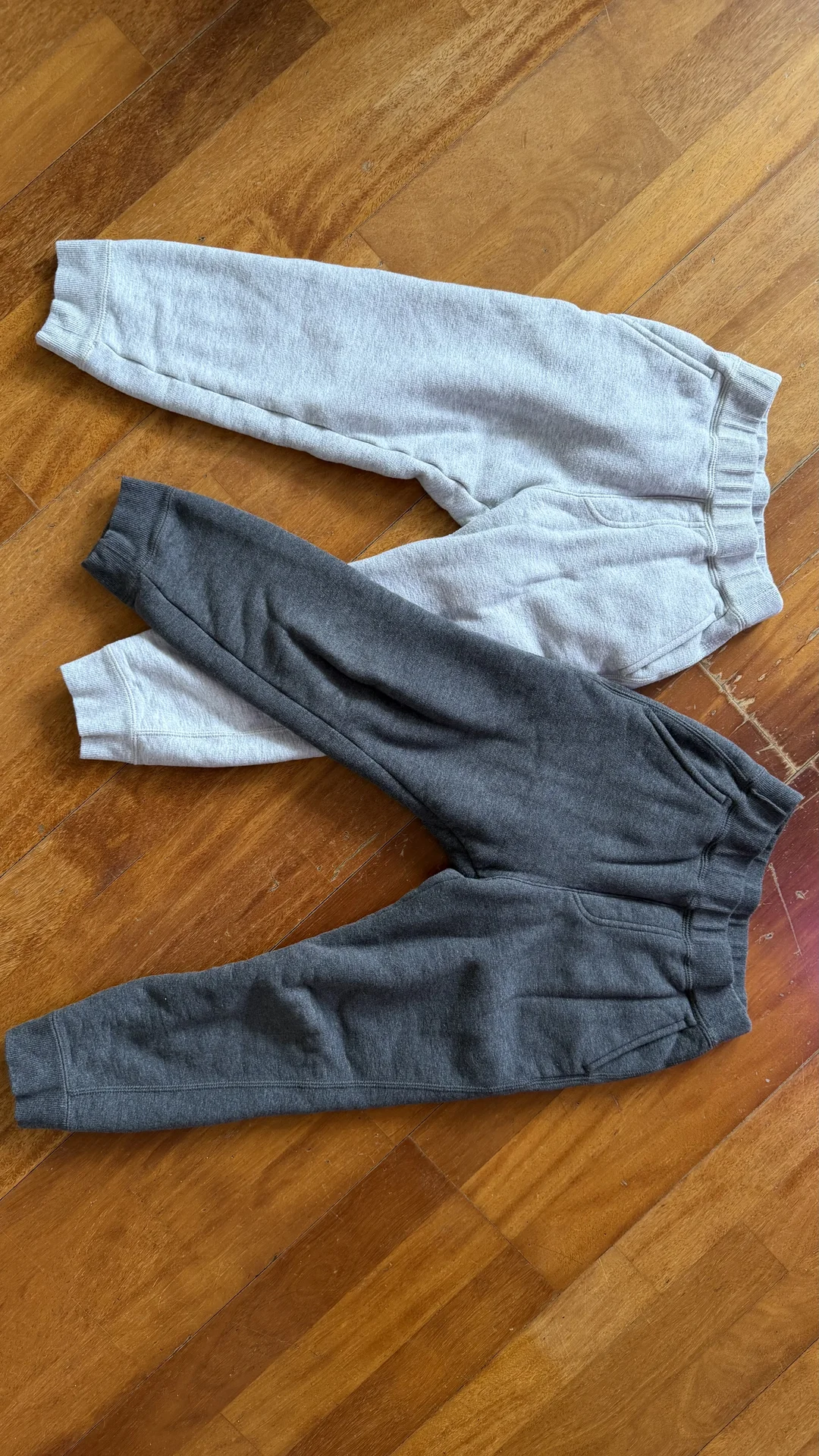 Штаны утопленные Uniqlo 120 р - изображение 1