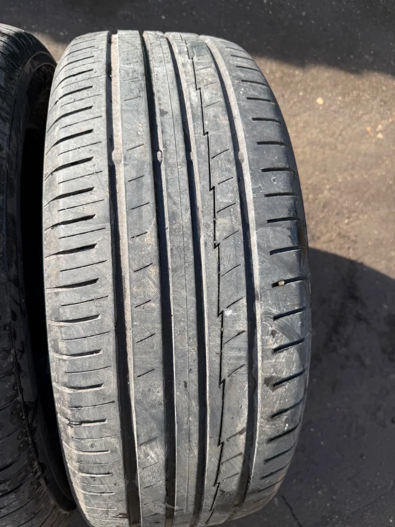Yokohama BluEarth AE50 235/55 R18 100V - миниатюра 3