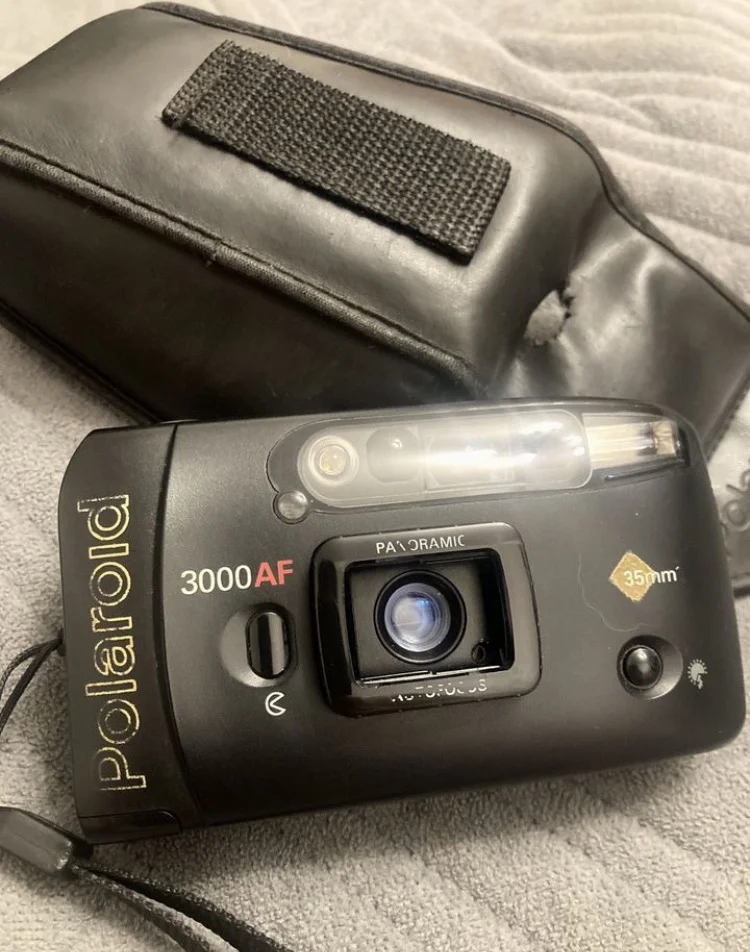 Фотоаппарат polaroid 3000 AF 35mm работает - миниатюра 2