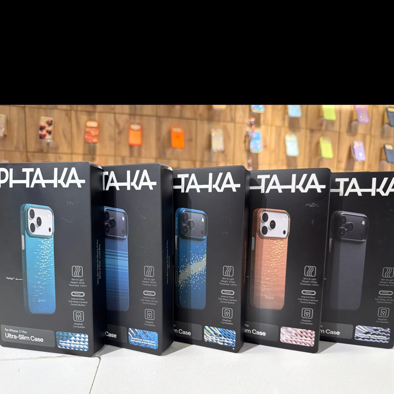 Чехол Pitaka 17 Pro - изображение 1