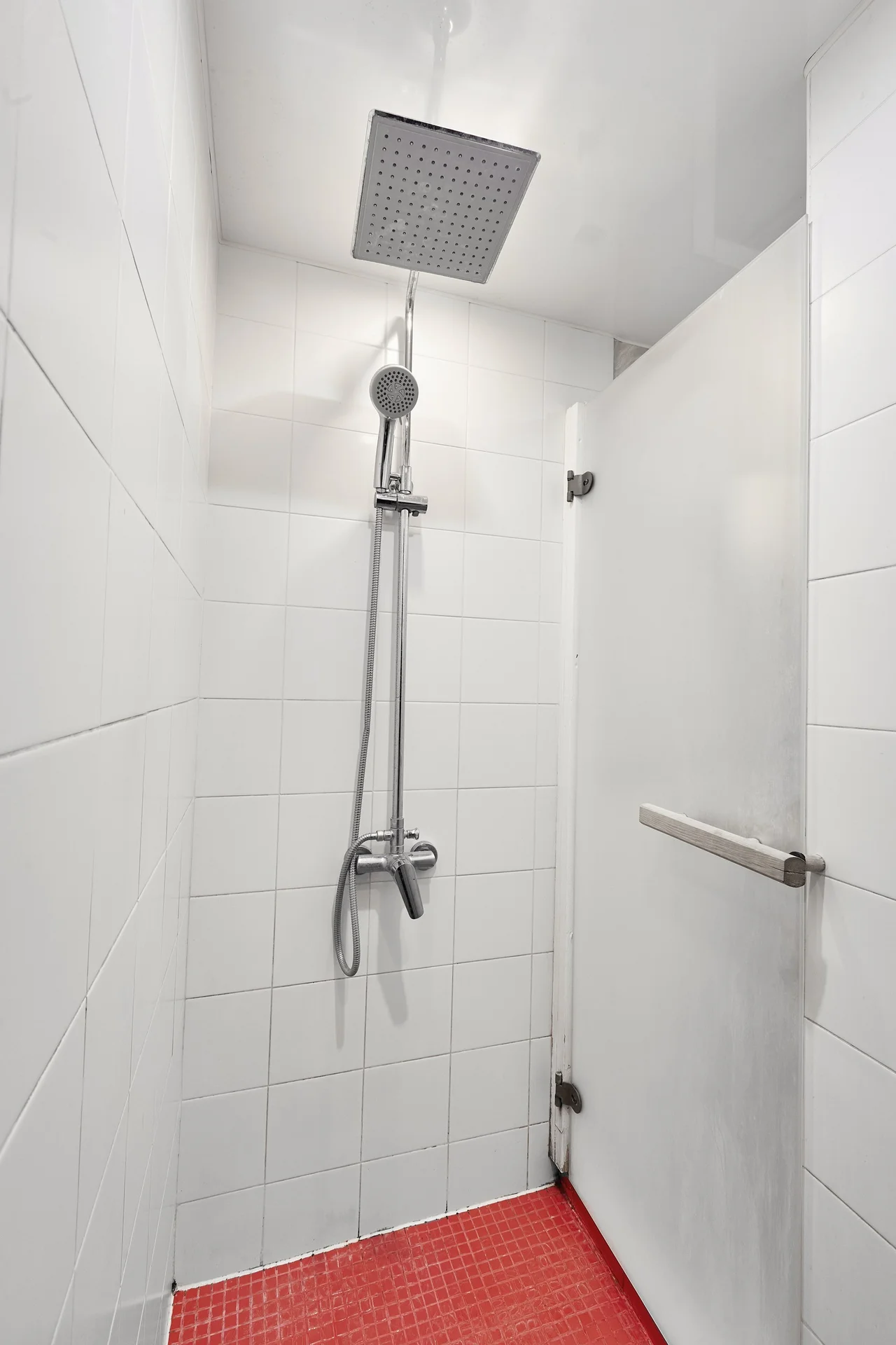 Квартира-студия, 30 м², 2 кровати - миниатюра 11