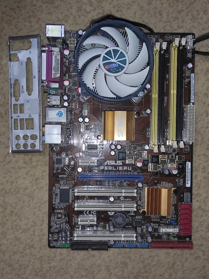 Связка ASUS P5QL/EPU e6300, 8Гб ddr2 - изображение 1