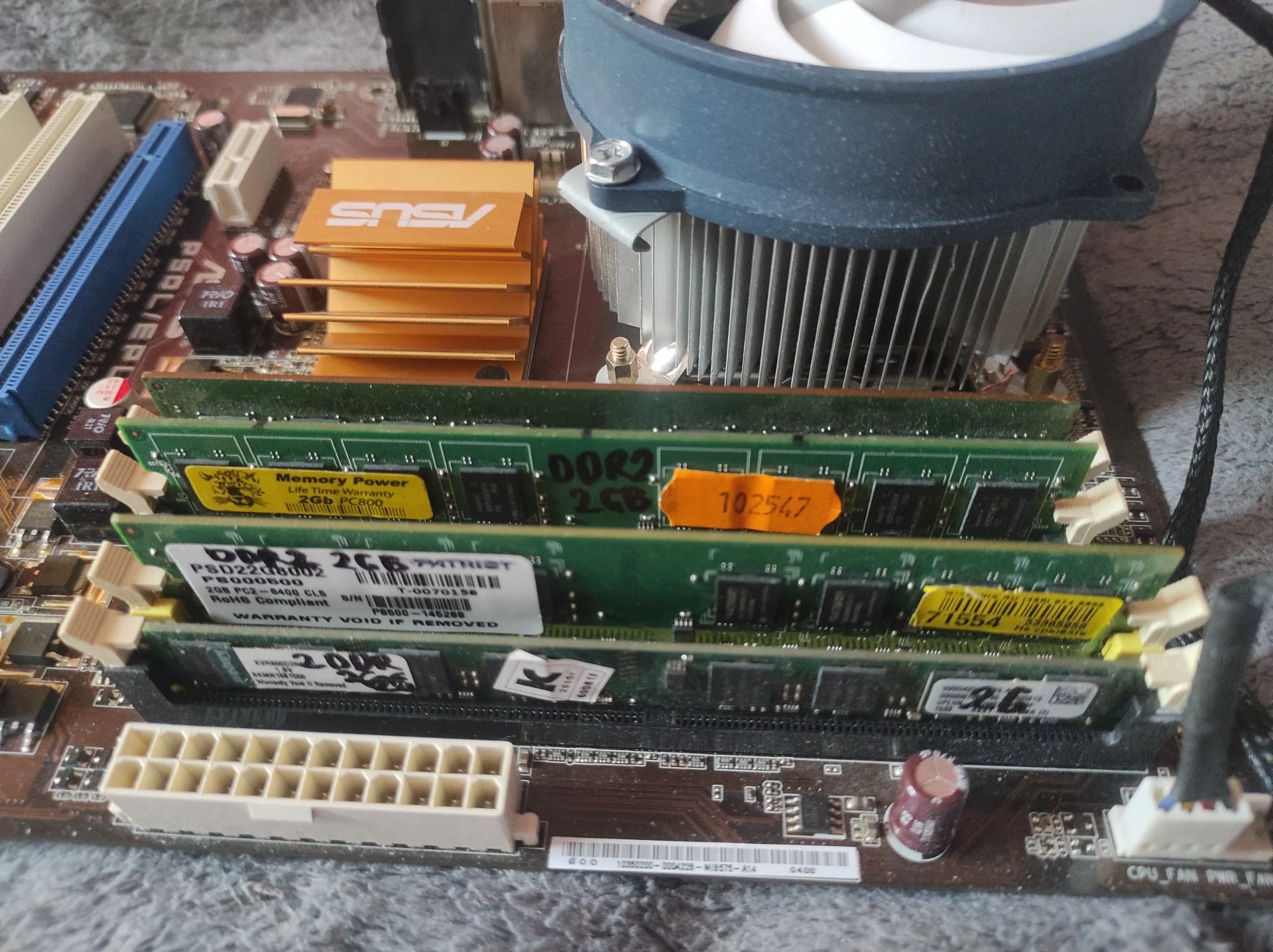 Связка ASUS P5QL/EPU e6300, 8Гб ddr2 - миниатюра 3