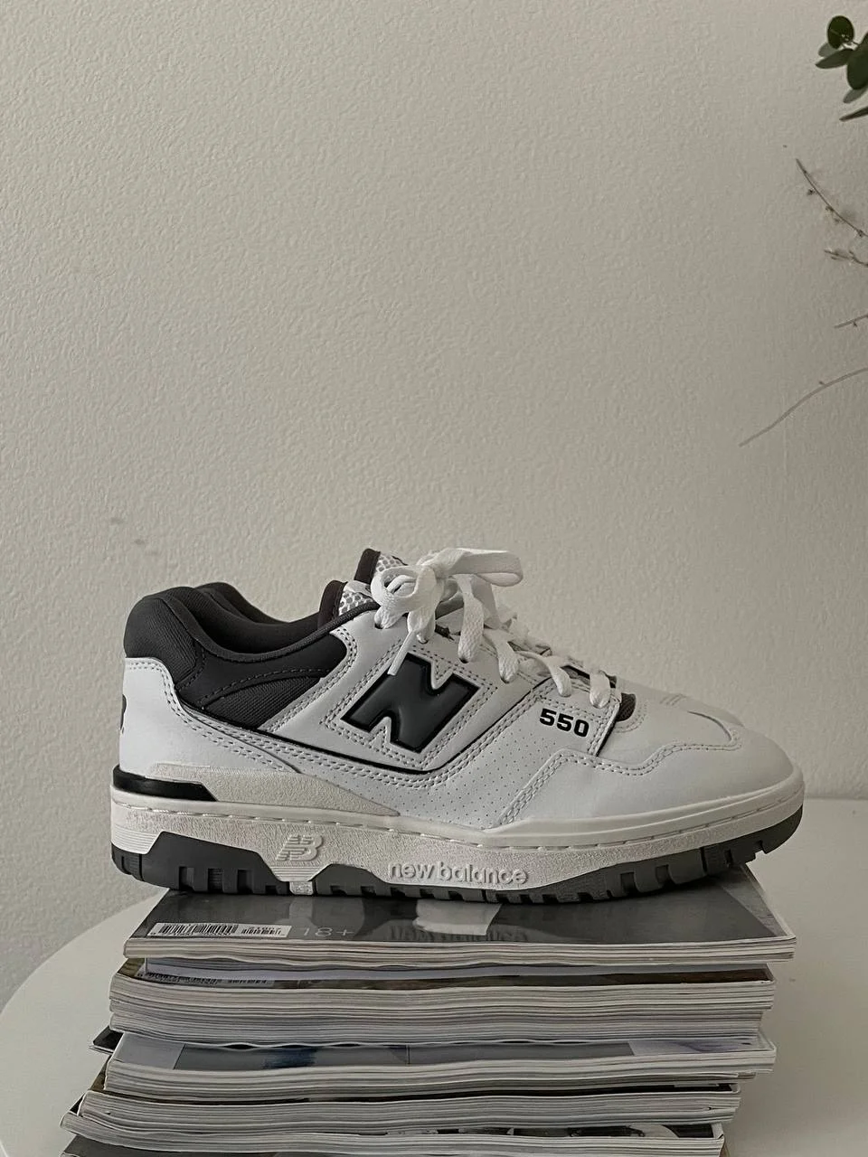 Кроссовки New Balance 550 - изображение 1