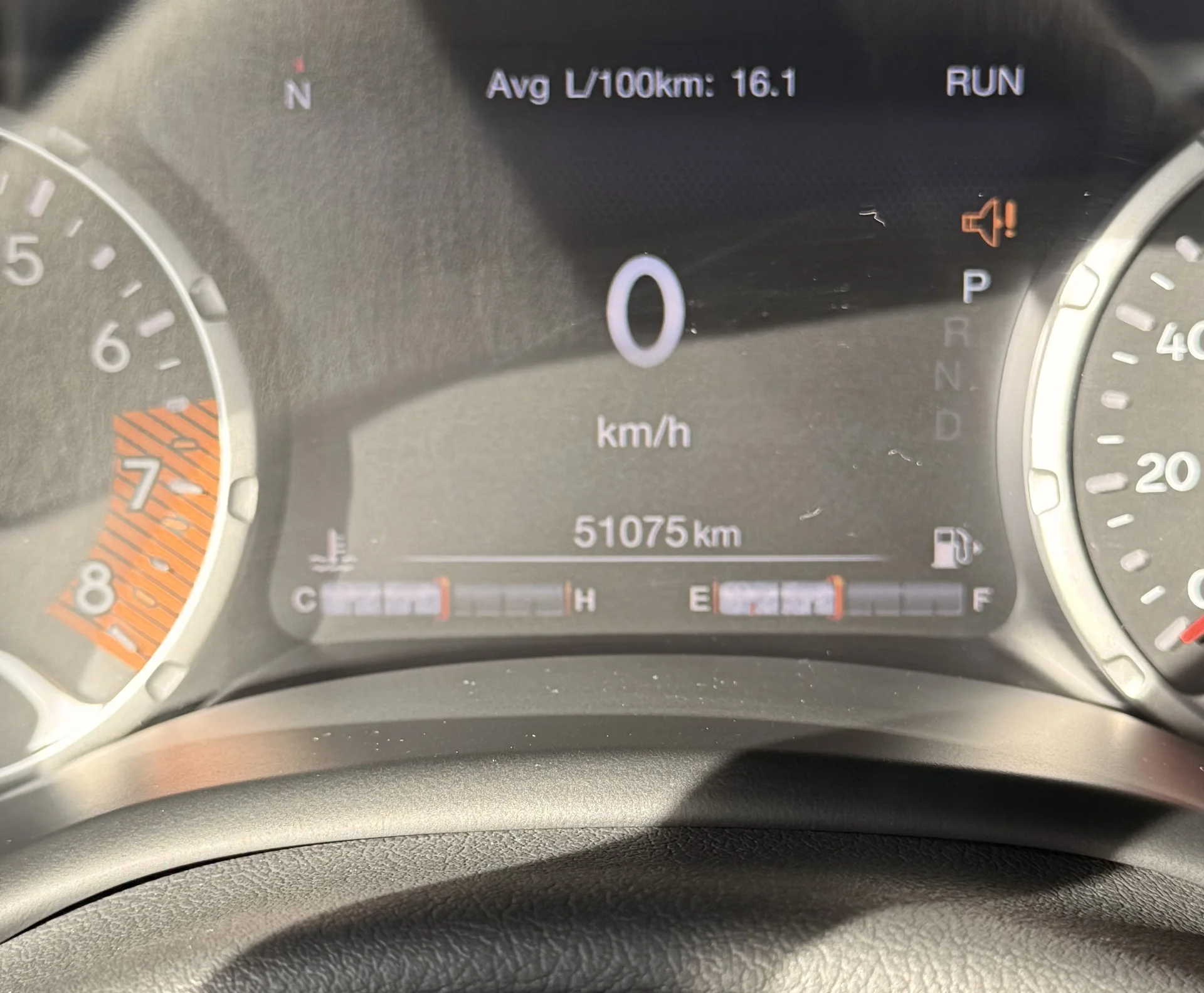 Автомобиль Jeep Renegade 2021 года - миниатюра 9