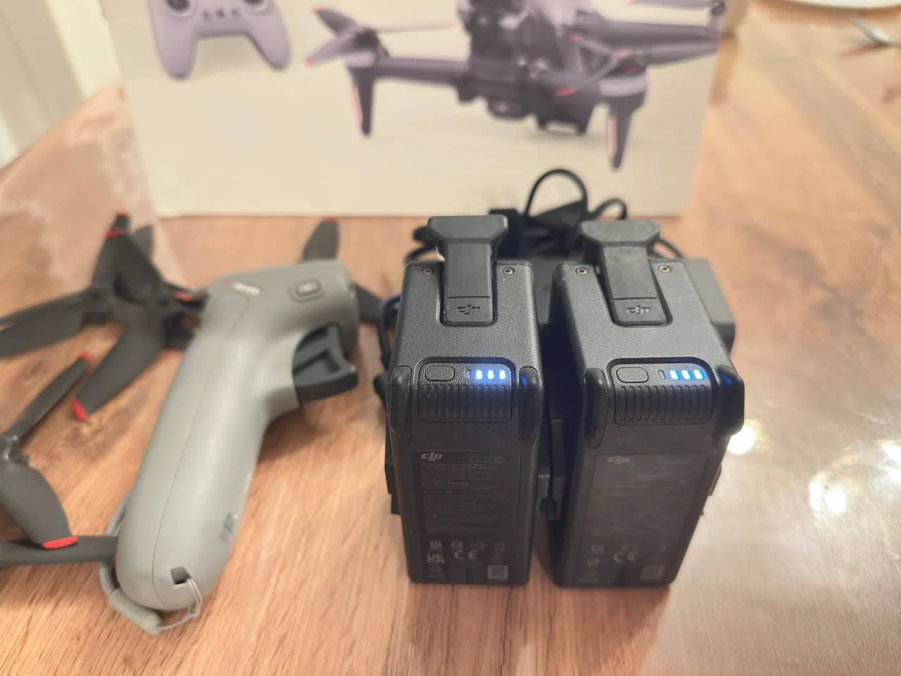 Dji fpv акб, зарядка, moution controller - миниатюра 3