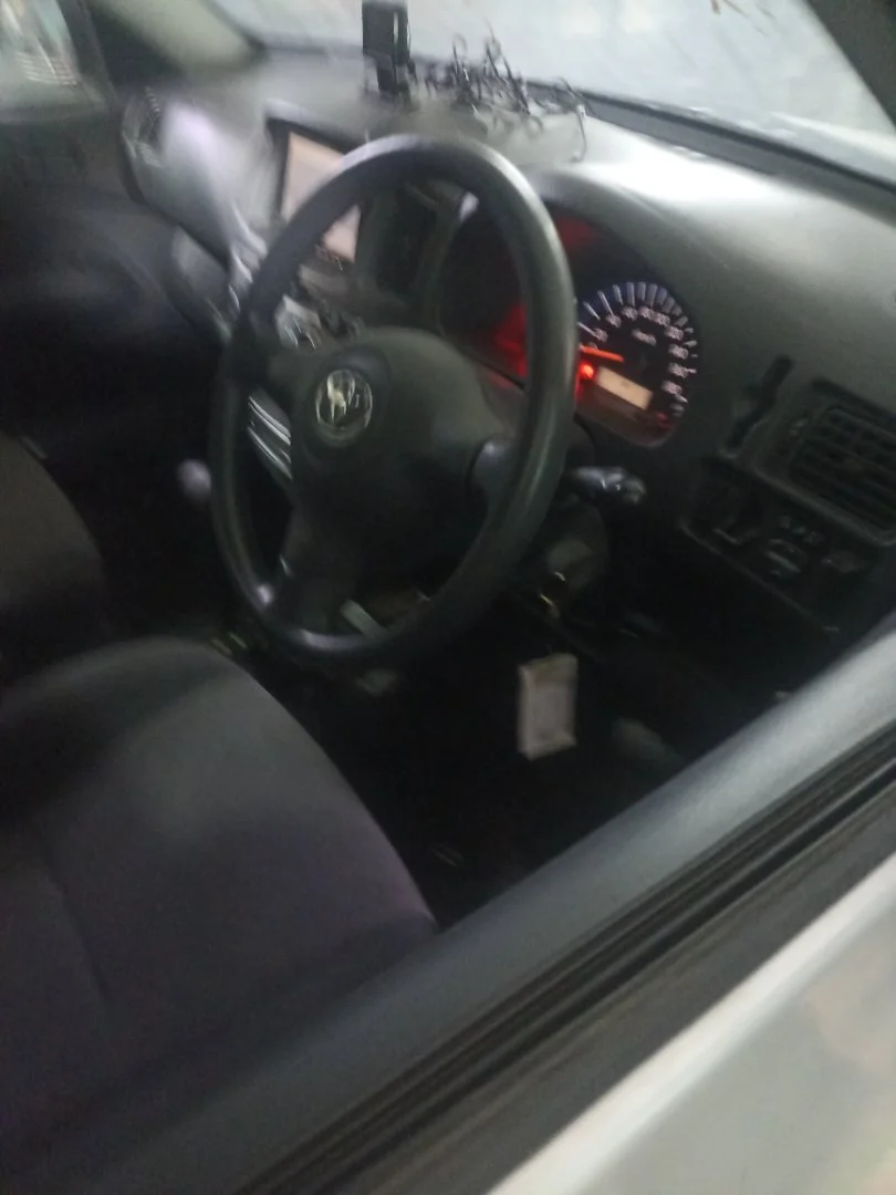 Toyota Probox NCP58 1NZFE - миниатюра 2