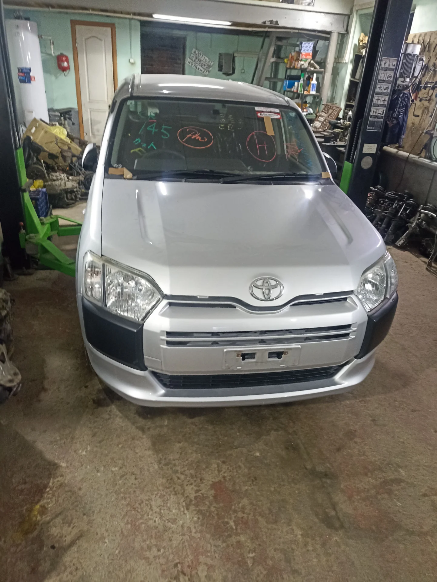 Toyota Succeed NCP165 - изображение 1
