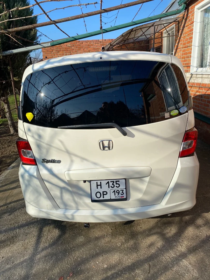 Honda Freed Spike - миниатюра 6
