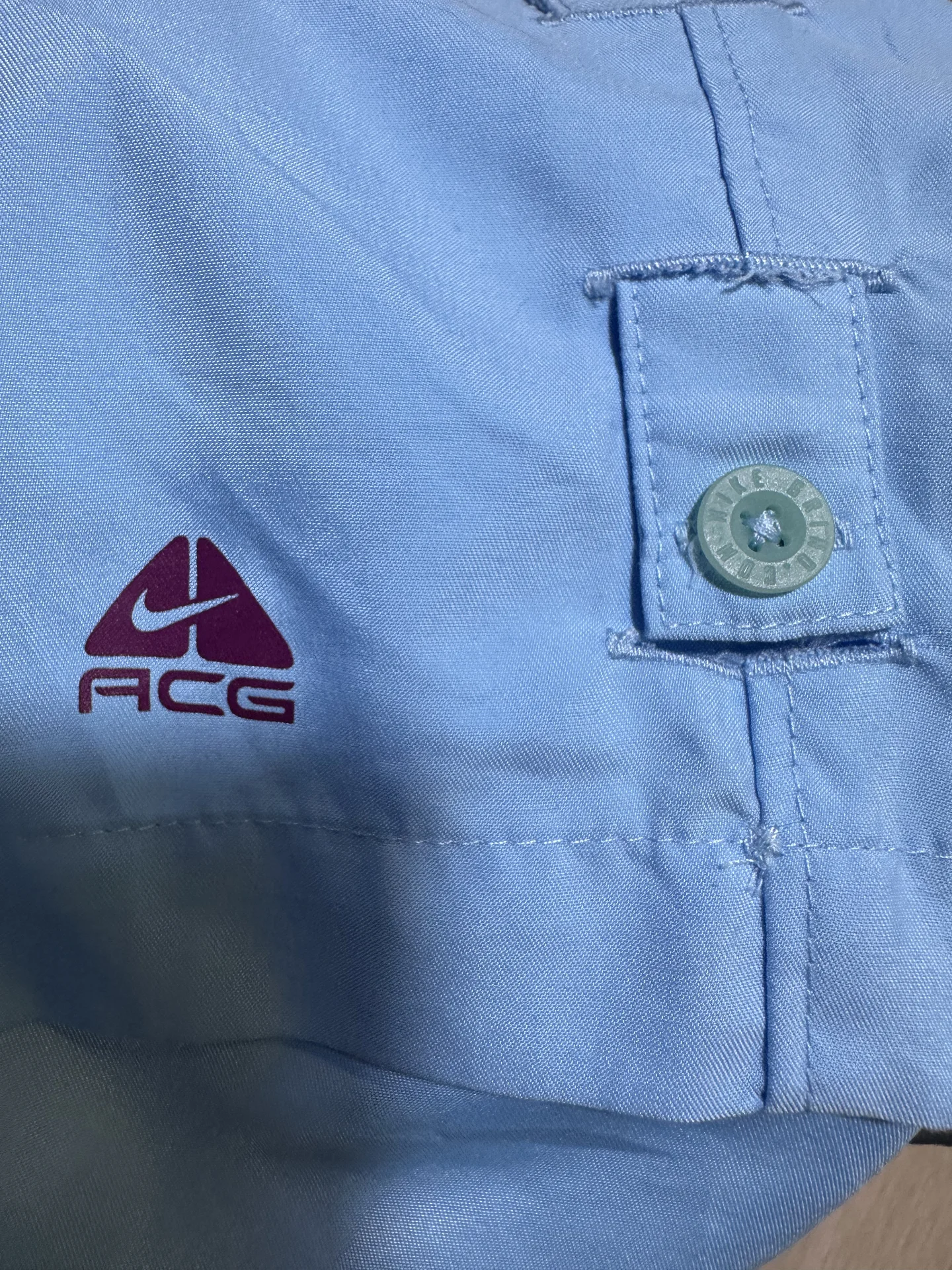 Женские шорты Nike ACG Vintage 36 - миниатюра 2