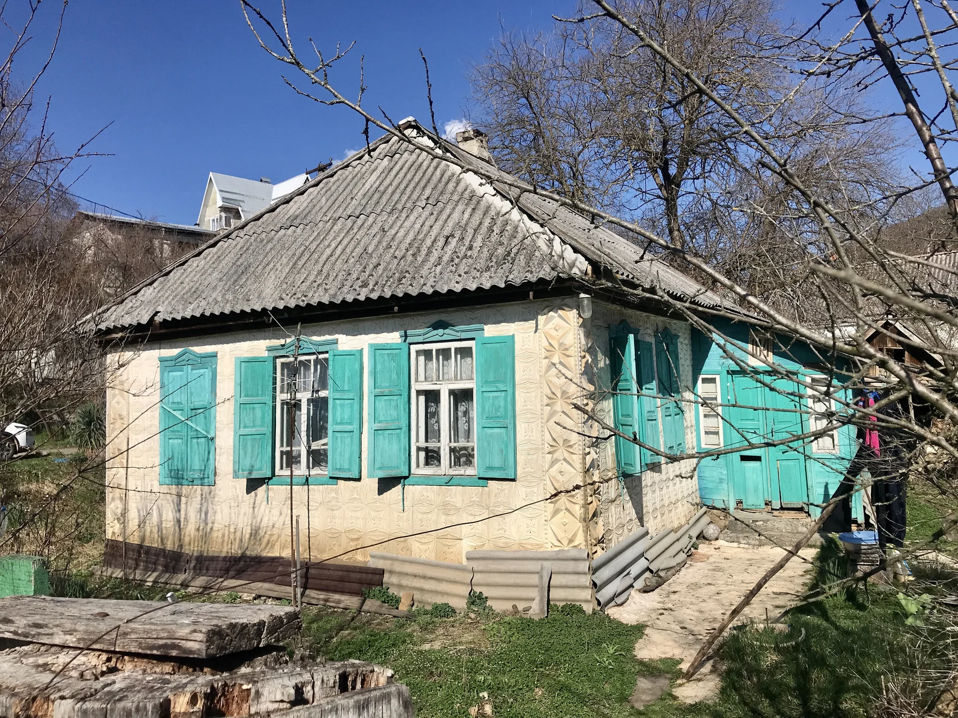 Дом 39.9 кв. м, на участке 6 соток - миниатюра 2