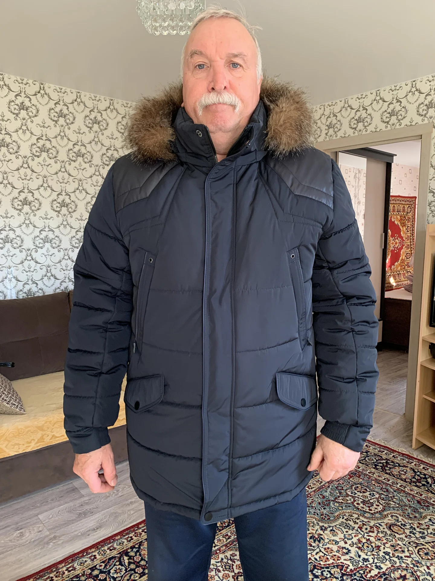 Пуховик новый 54р-р - миниатюра 4